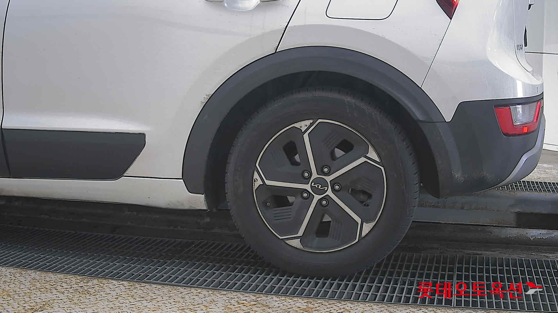 Kia Niro Hybrid id 3822802 из Кореи 22