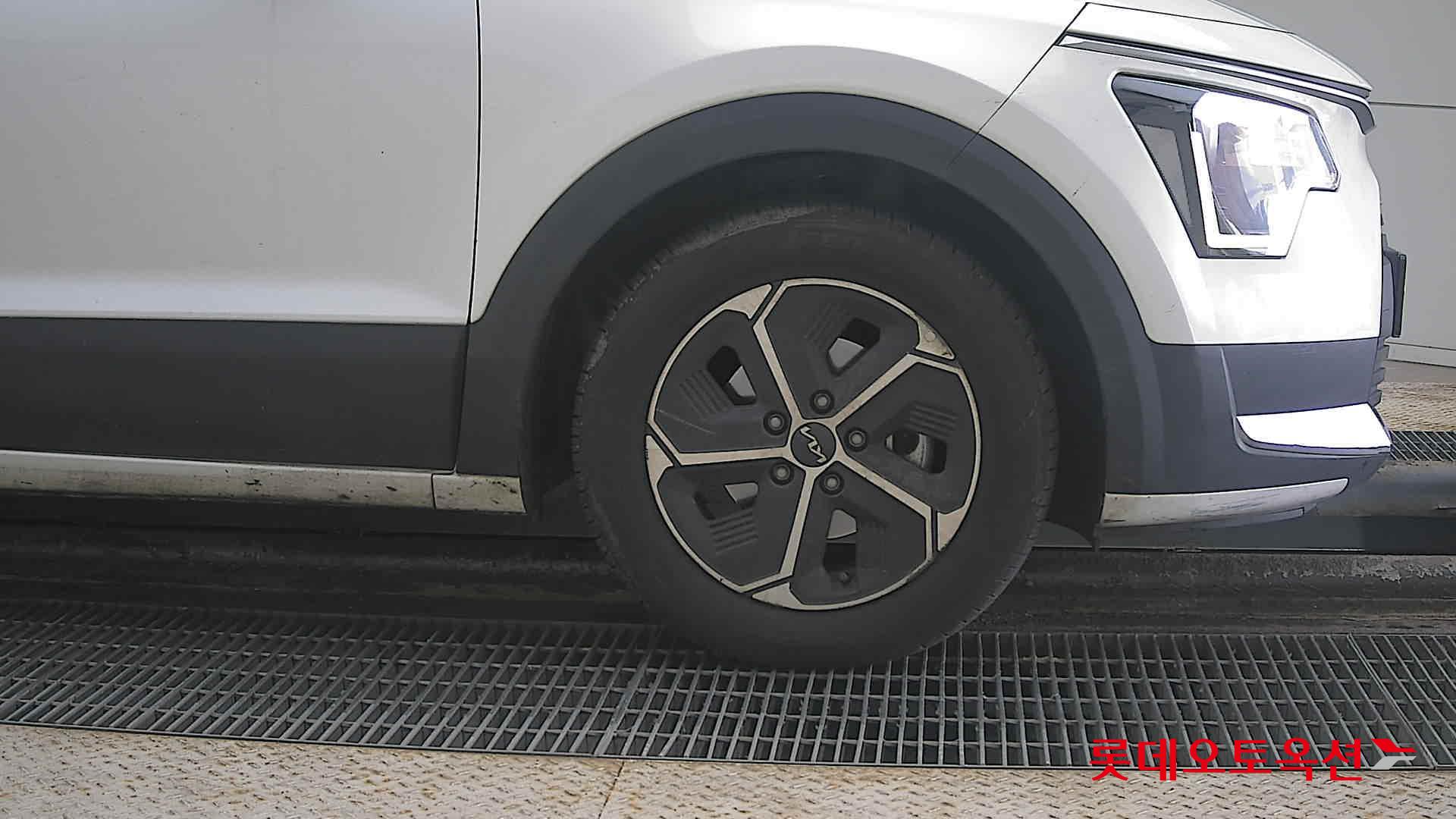 Kia Niro Hybrid id 3822802 из Кореи 23