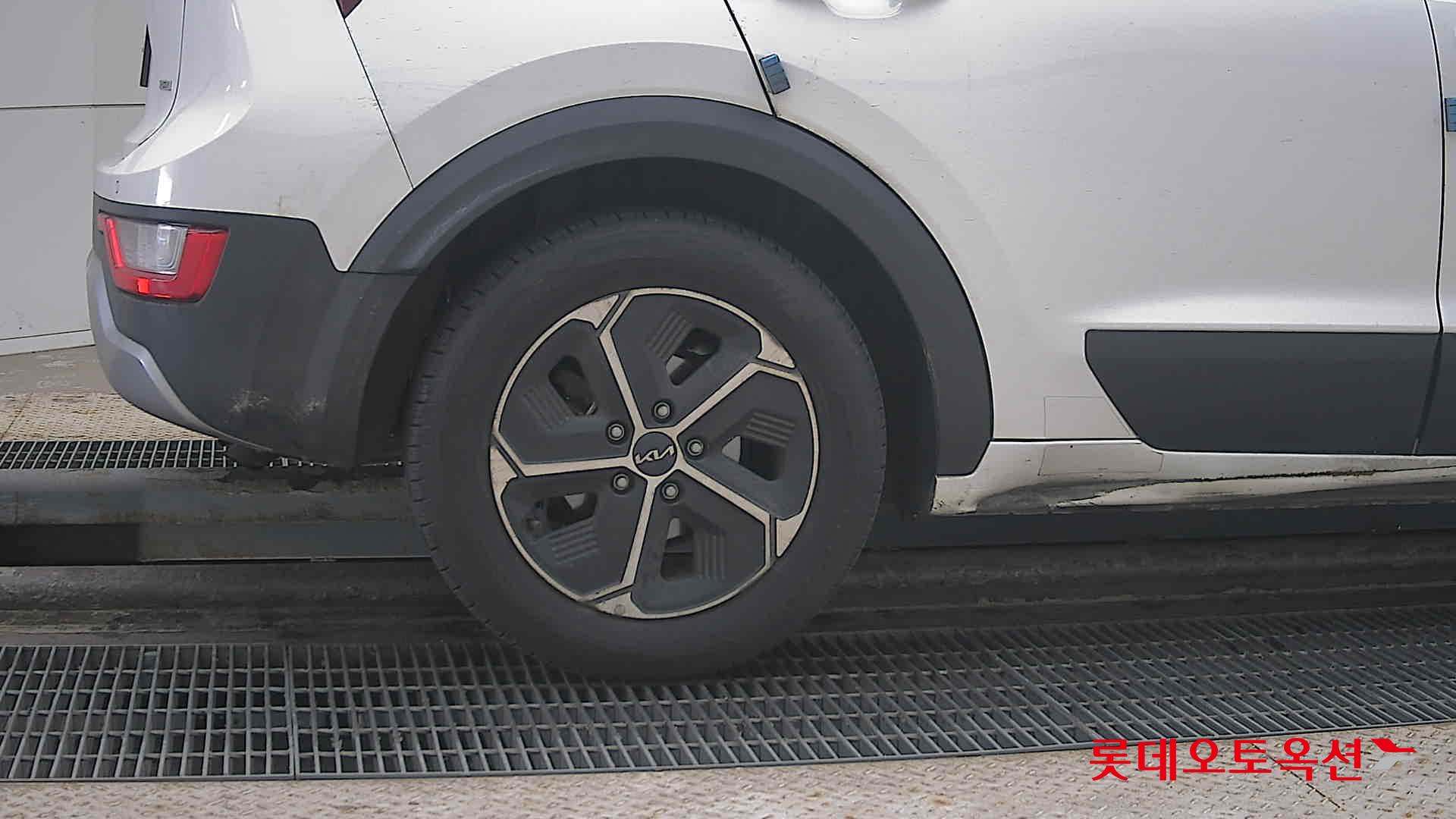 Kia Niro Hybrid id 3822802 из Кореи 24