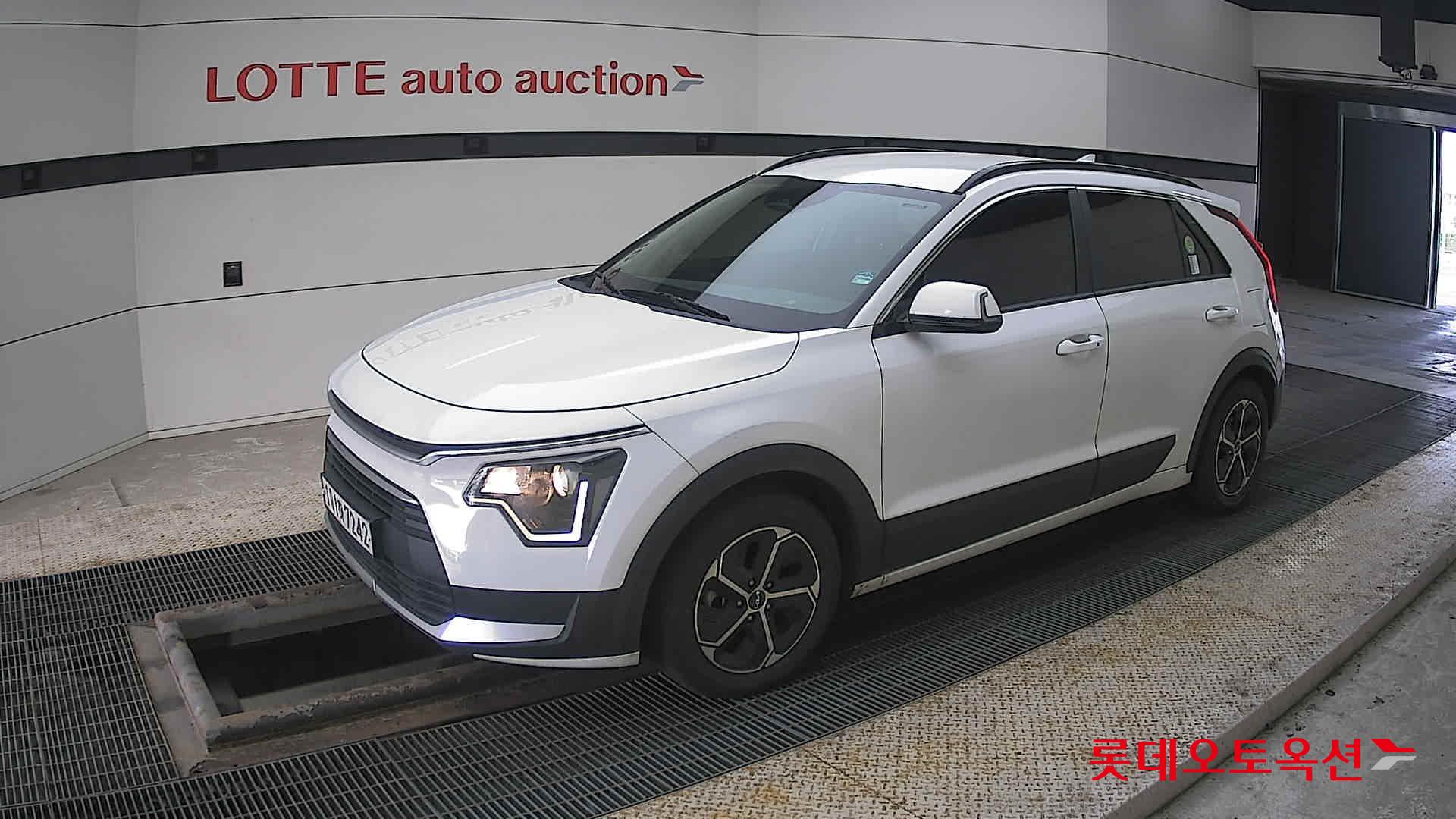 Kia Niro Hybrid id 3822899 из Кореи 13