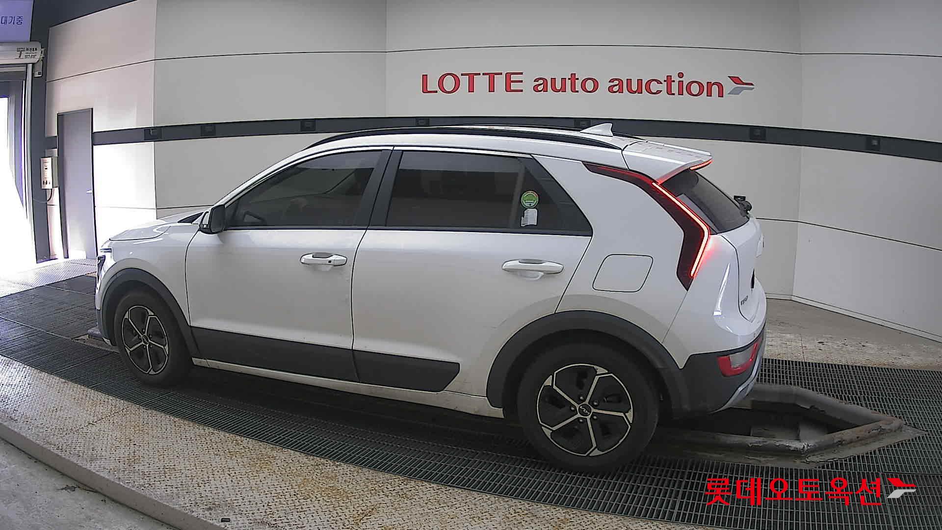 Kia Niro Hybrid id 3816417 из Кореи 11