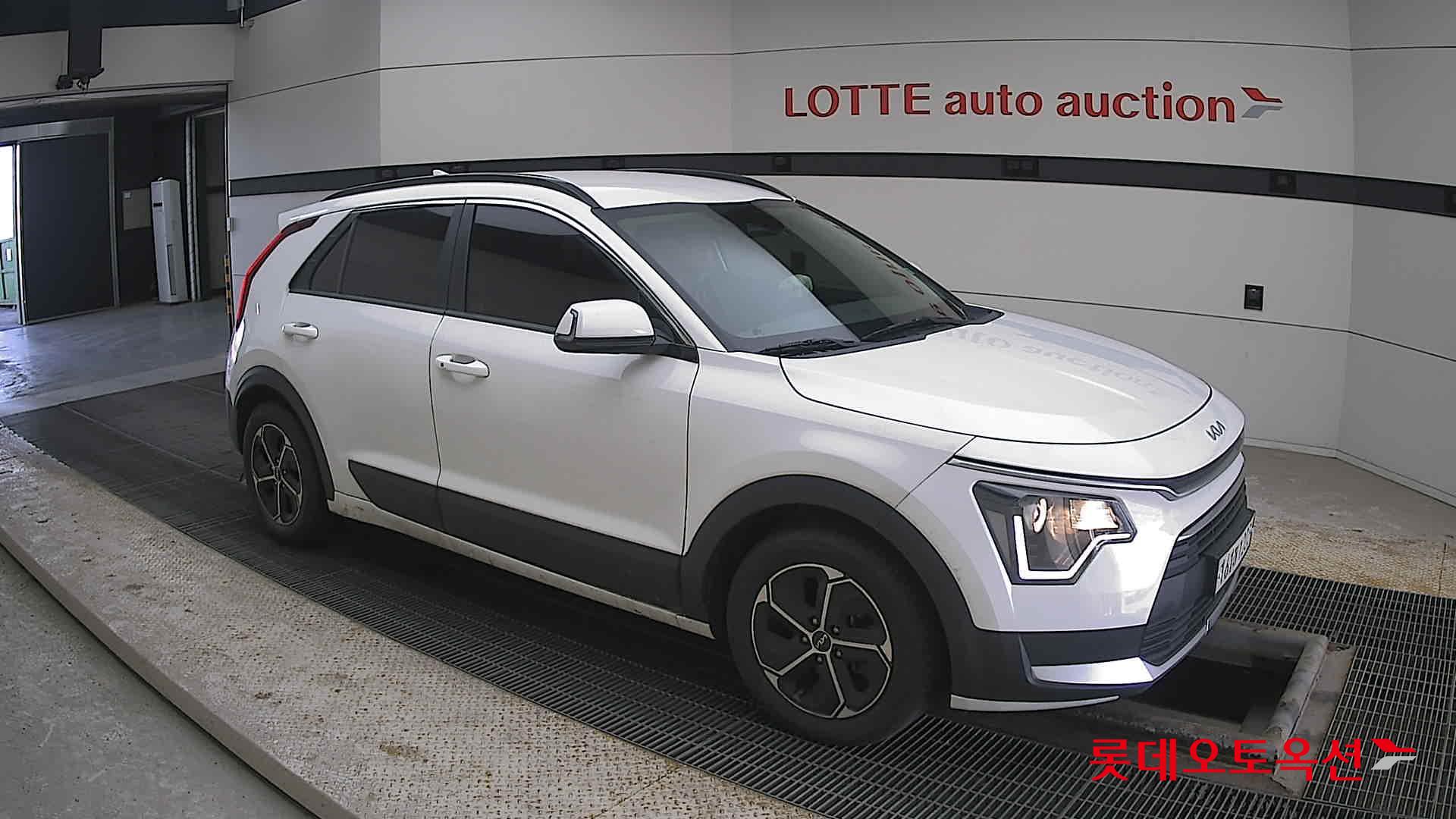 Kia Niro Hybrid id 3816417 из Кореи 16