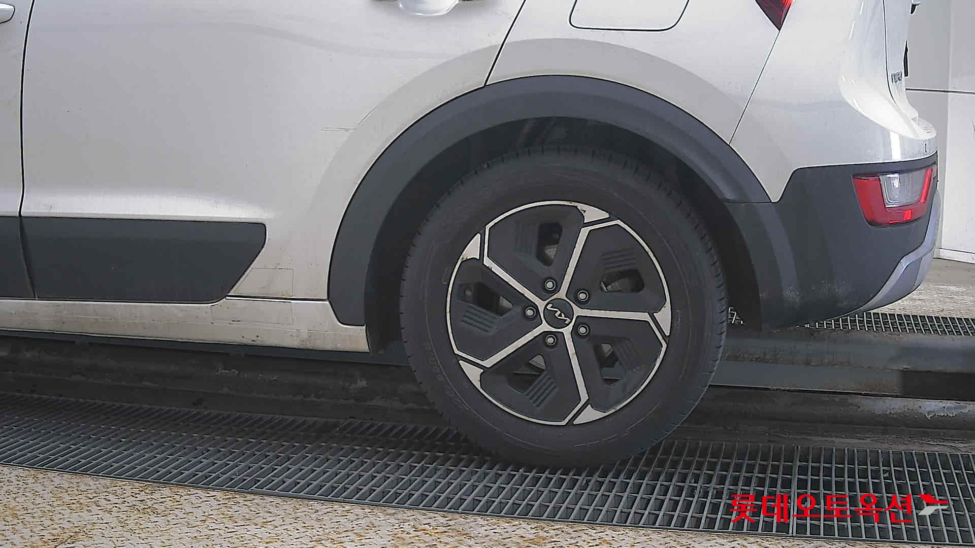 Kia Niro Hybrid id 3816417 из Кореи 22