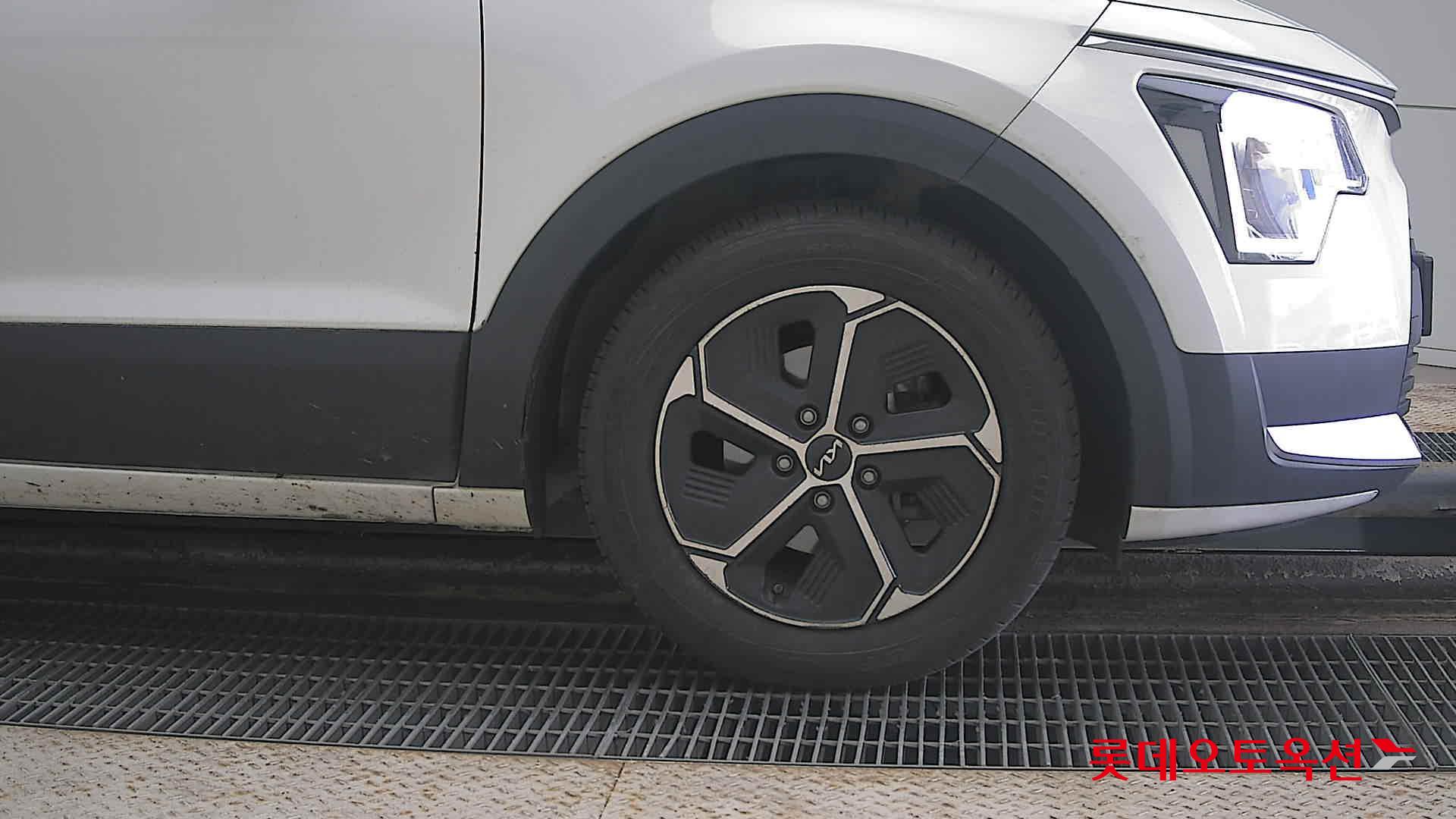 Kia Niro Hybrid id 3816417 из Кореи 23