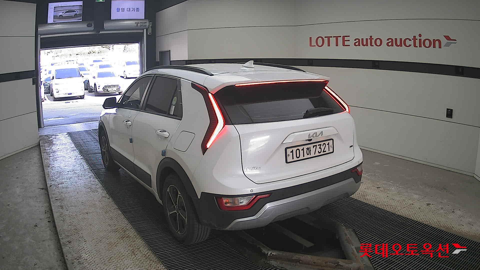 Kia Niro Hybrid id 3822983 из Кореи 9