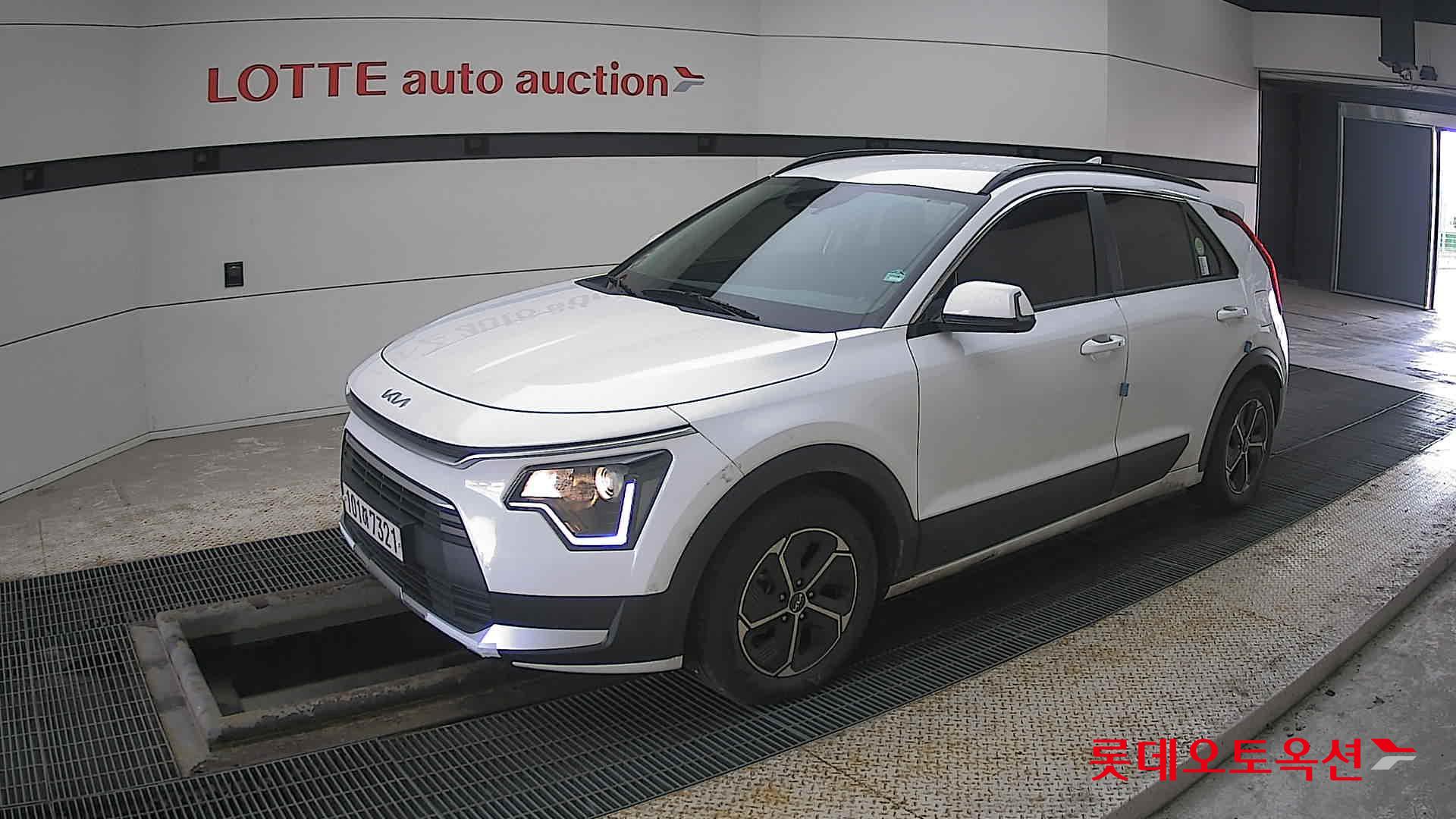 Kia Niro Hybrid id 3822983 из Кореи 13