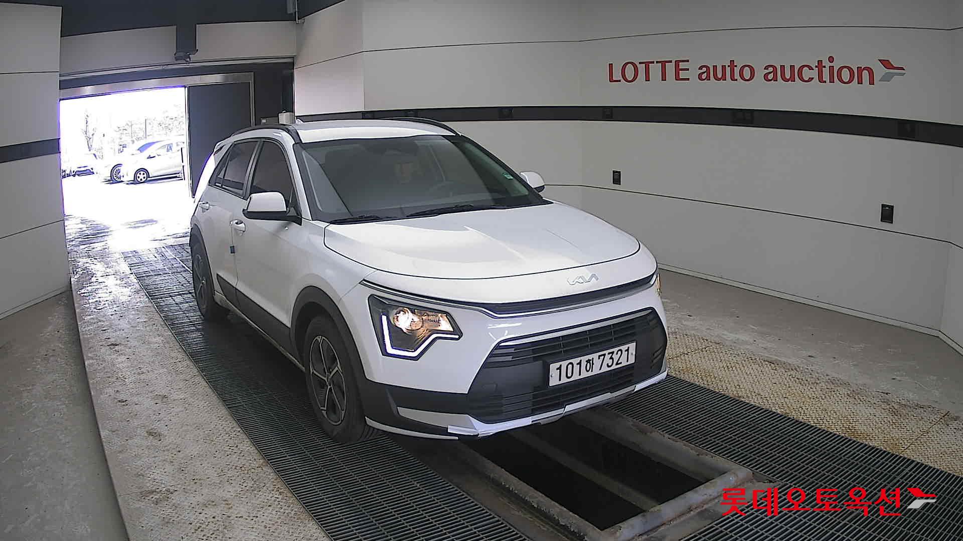 Kia Niro Hybrid id 3822983 из Кореи 15