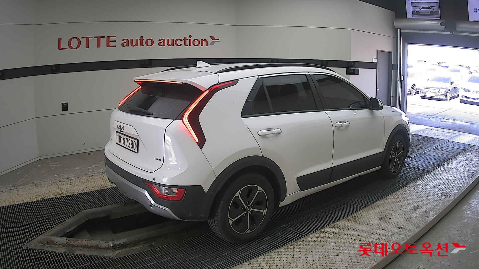 Kia Niro Hybrid id 3822944 из Кореи 19