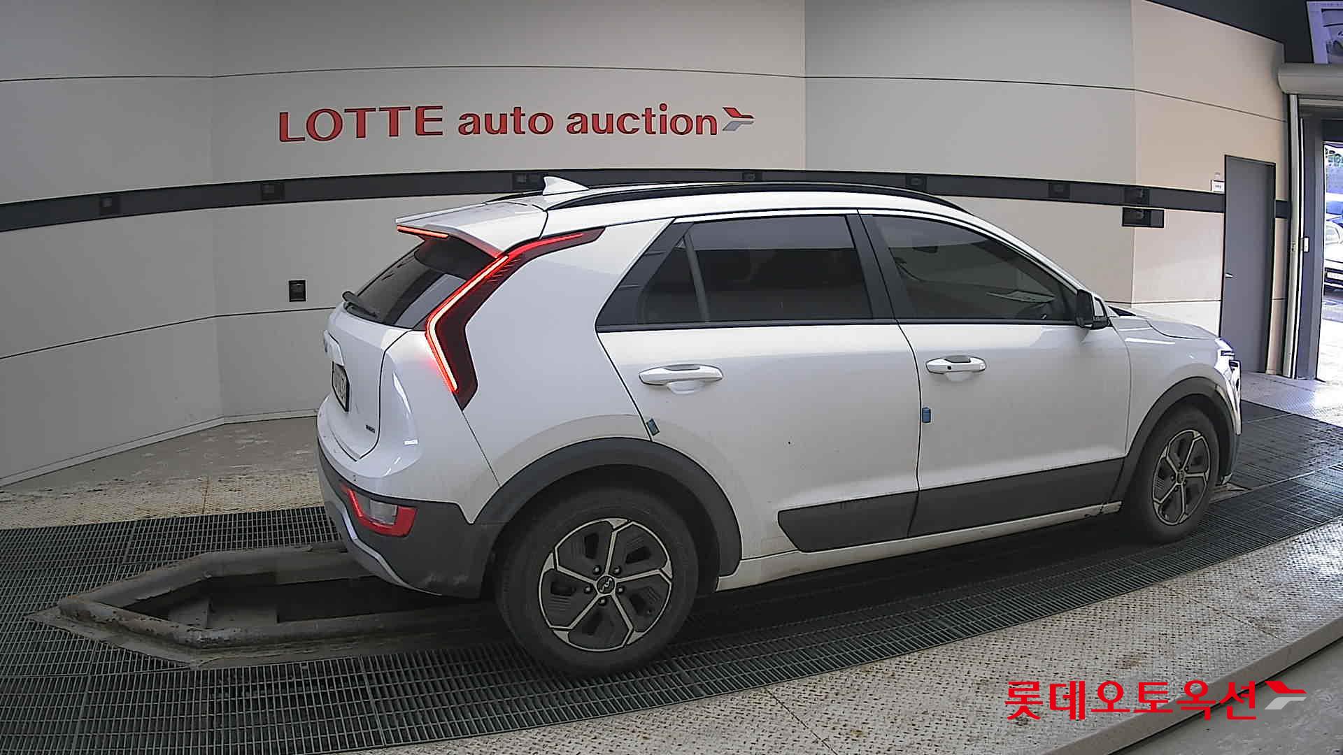 Kia Niro Hybrid id 3822964 из Кореи 18