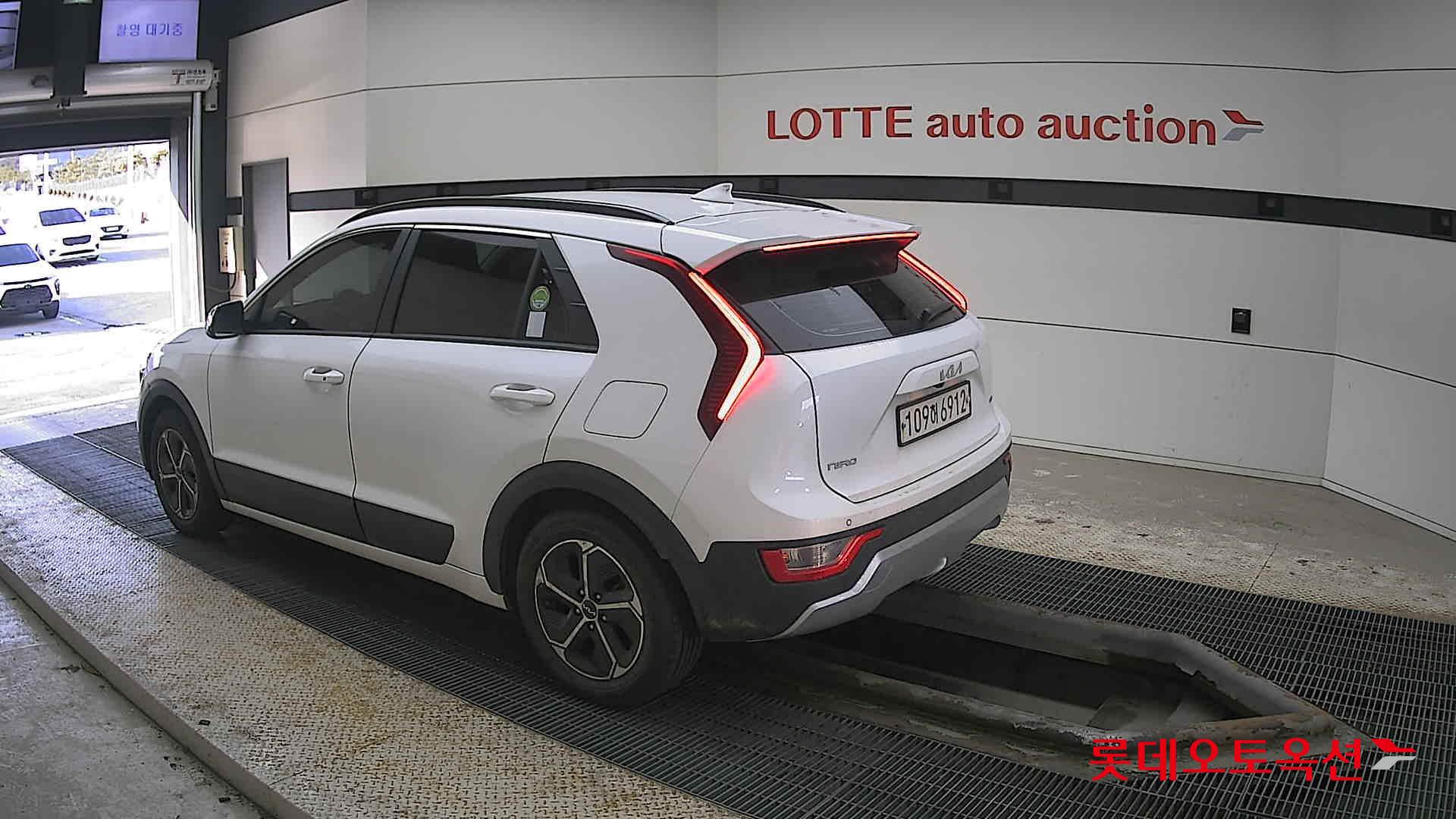 Kia Niro Hybrid id 3816409 из Кореи 10