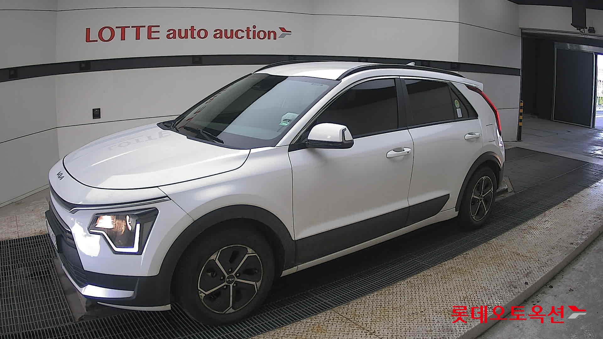 Kia Niro Hybrid id 3816409 из Кореи 13