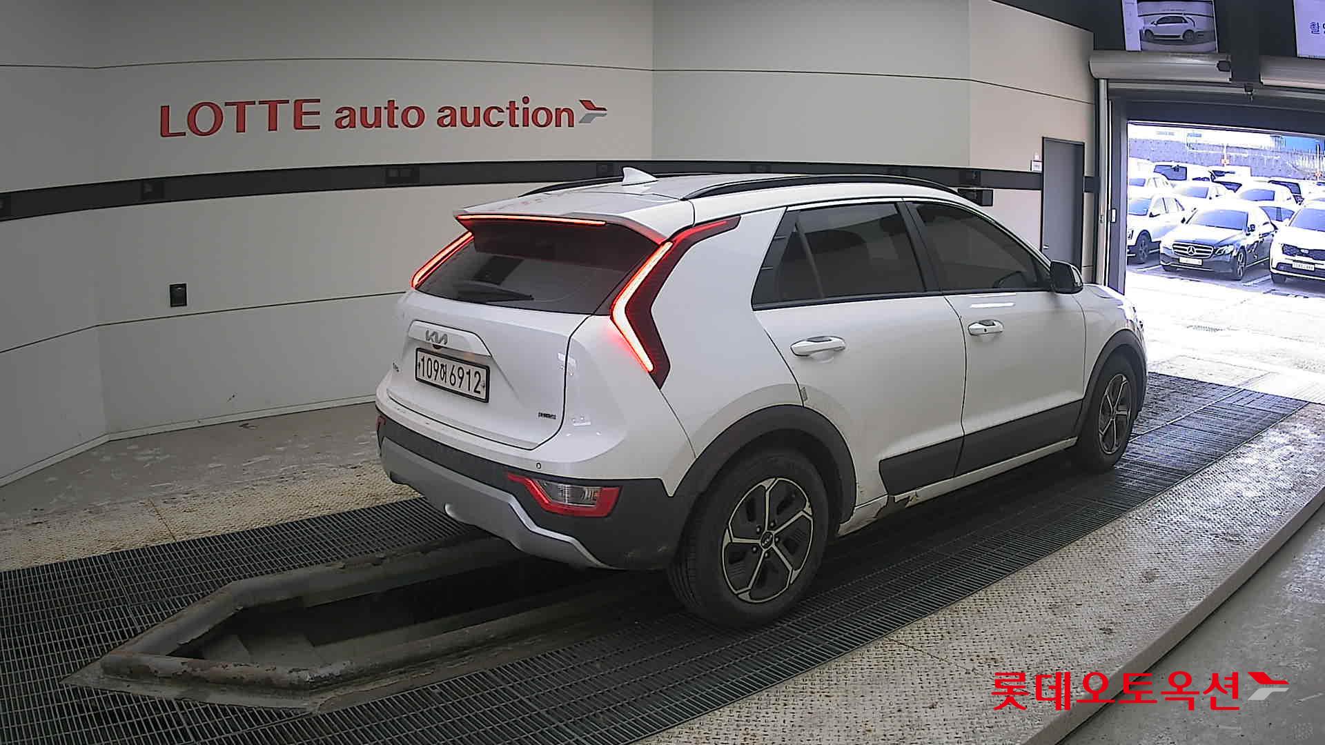 Kia Niro Hybrid id 3816409 из Кореи 19