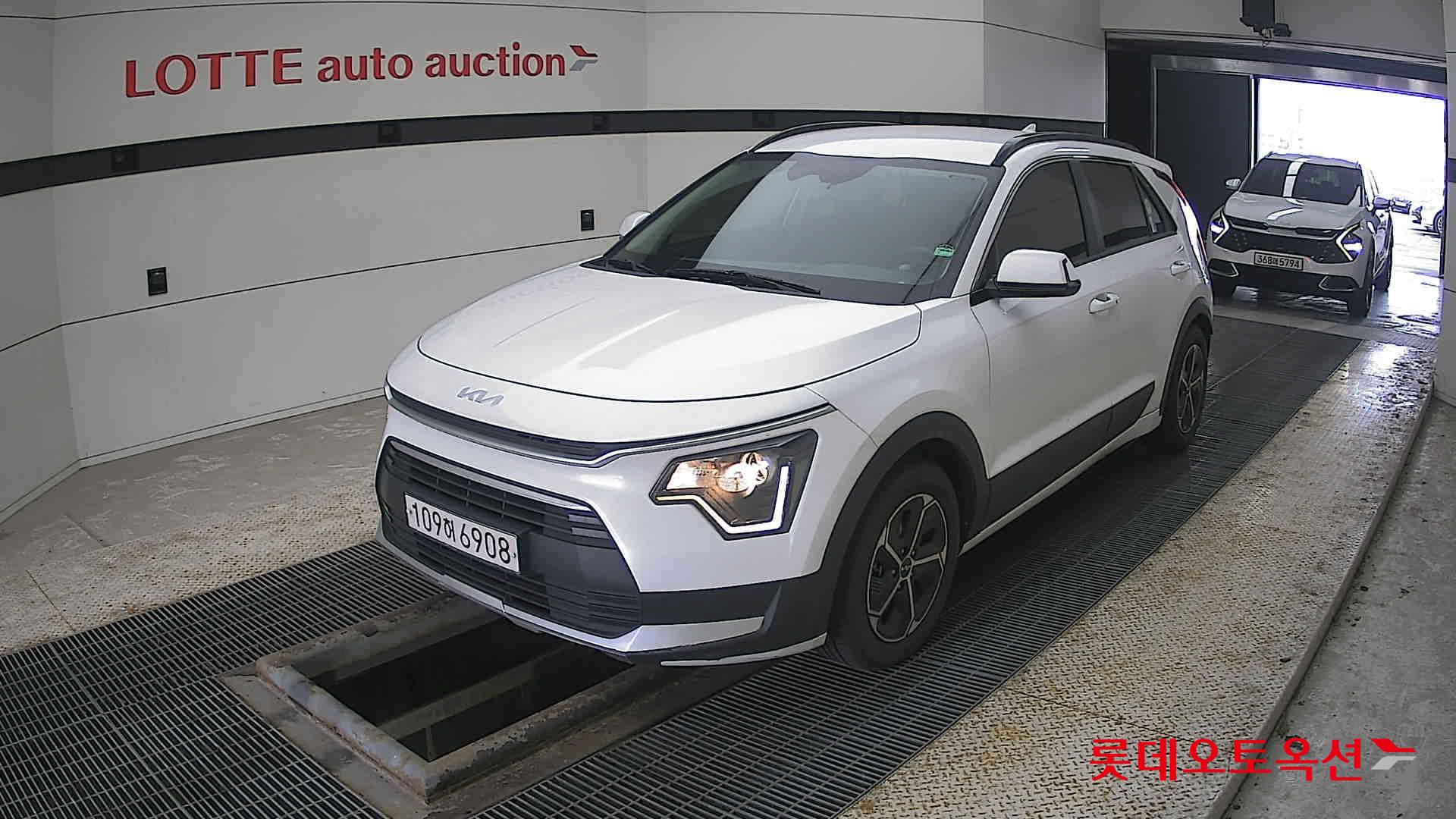 Kia Niro Hybrid id 3822924 из Кореи 14