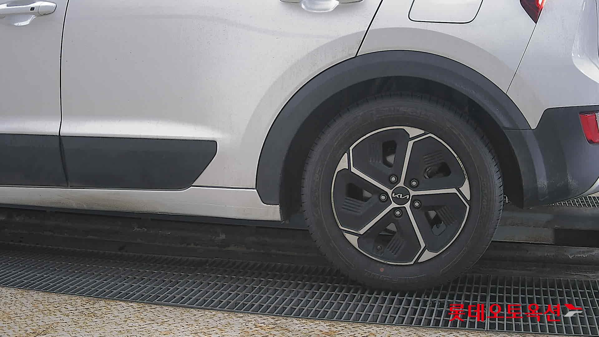 Kia Niro Hybrid id 3822924 из Кореи 22