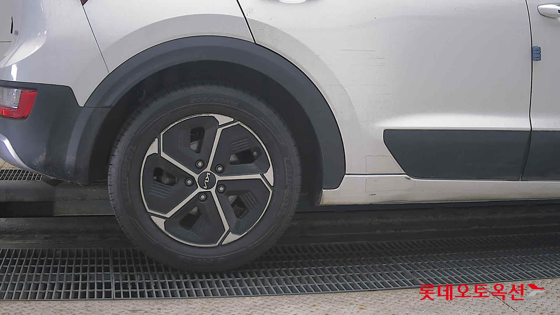 Kia Niro Hybrid id 3822924 из Кореи 24