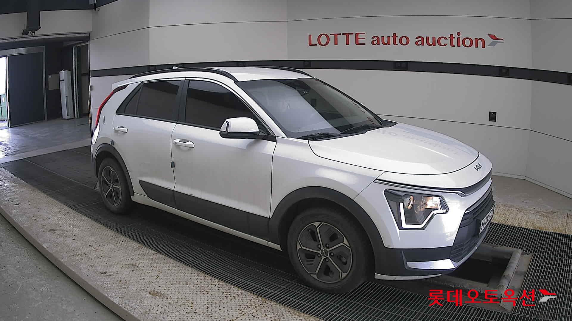 Kia Niro Hybrid id 3822918 из Кореи 16