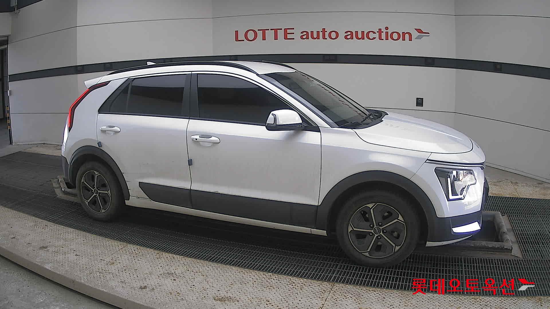 Kia Niro Hybrid id 3822918 из Кореи 17
