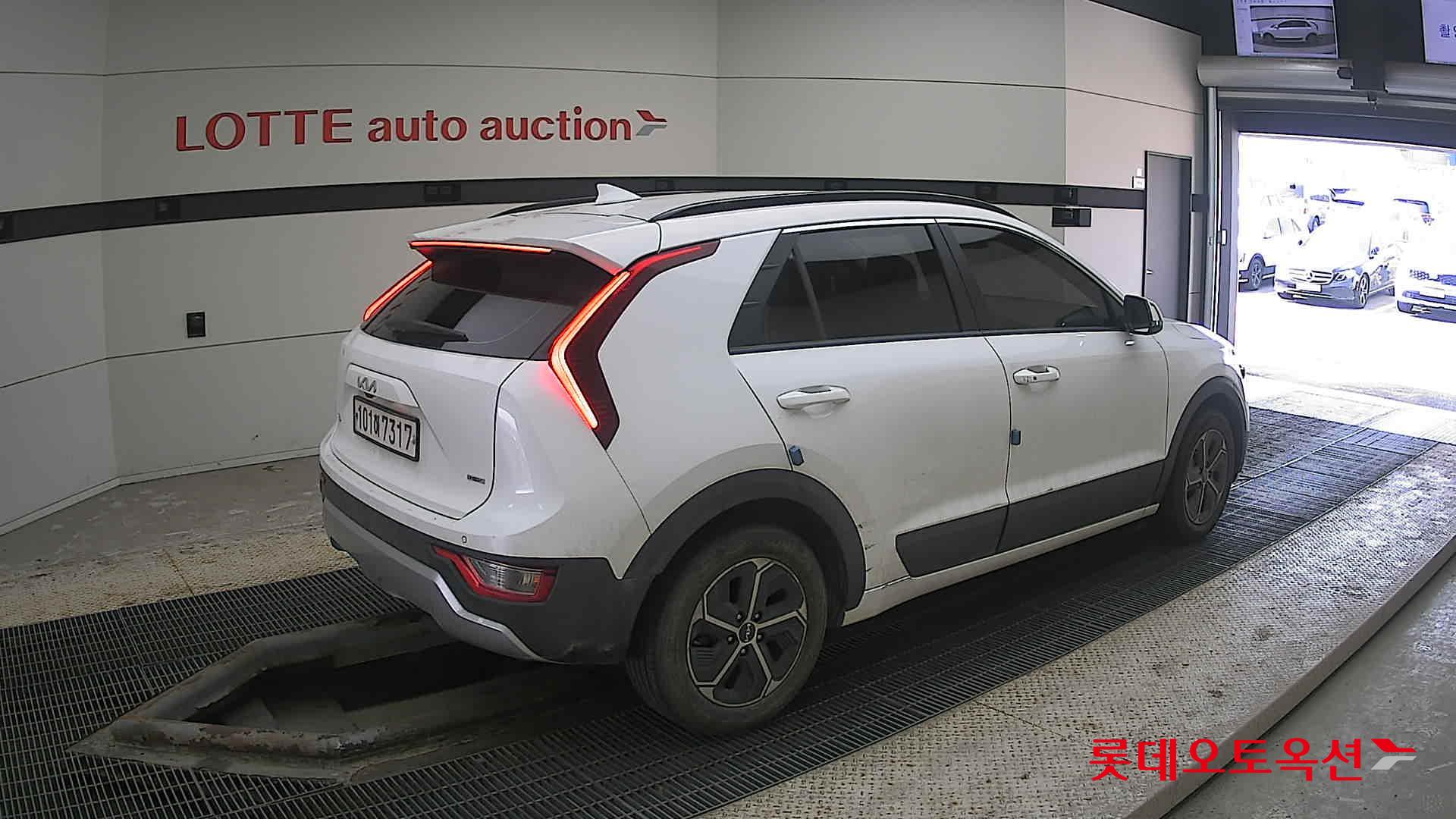 Kia Niro Hybrid id 3822918 из Кореи 19