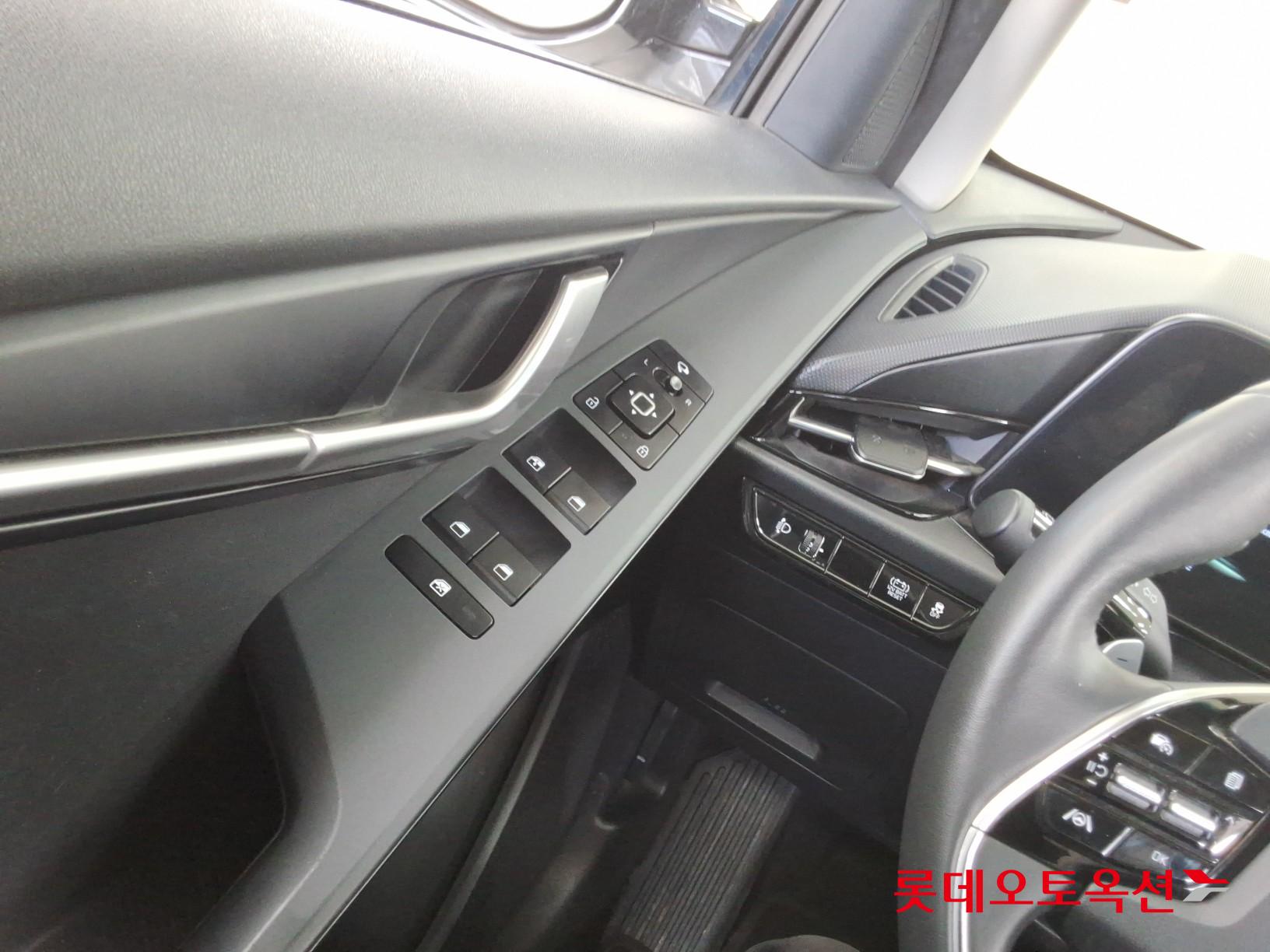 Kia Niro Hybrid id 3822918 из Кореи 28