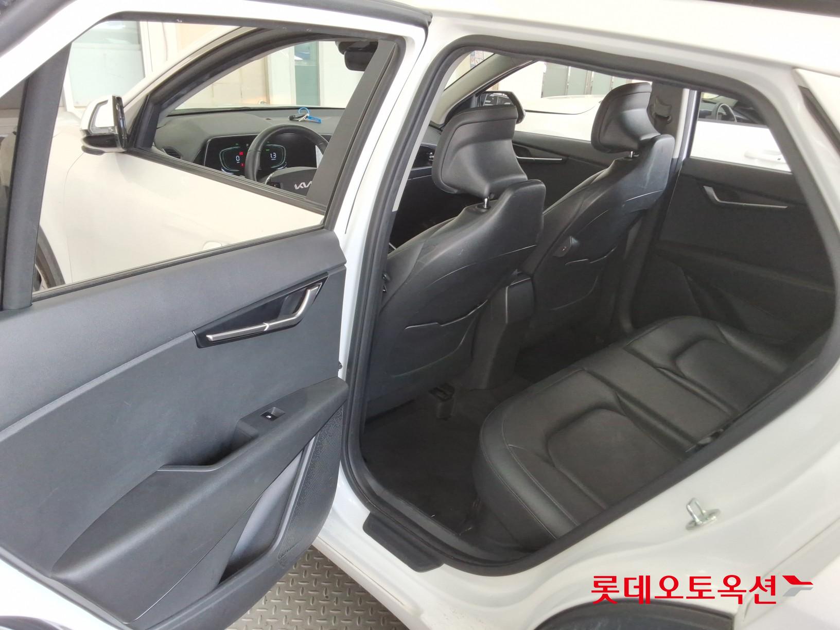 Kia Niro Hybrid id 3822918 из Кореи 36