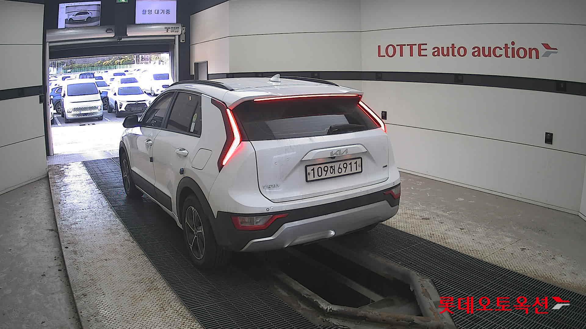 Kia Niro Hybrid id 3816432 из Кореи 9