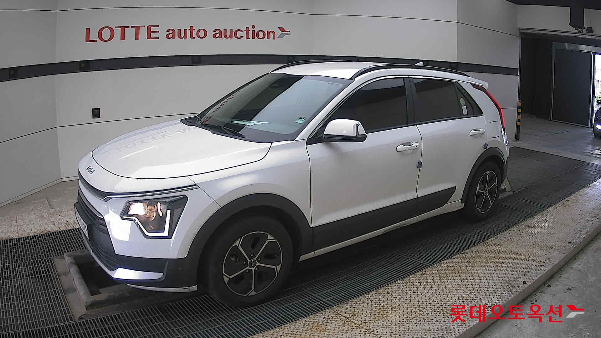 Kia Niro Hybrid id 3816432 из Кореи 13