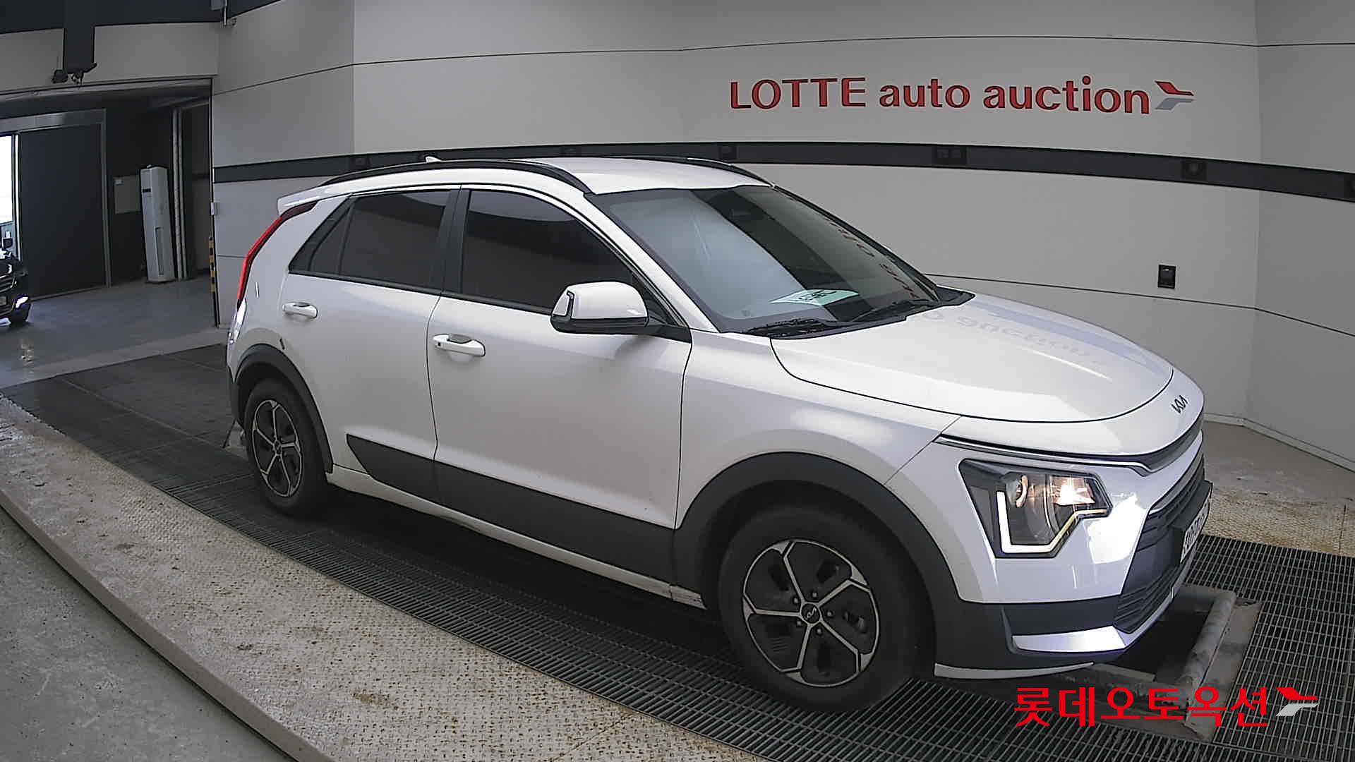 Kia Niro Hybrid id 3816432 из Кореи 16