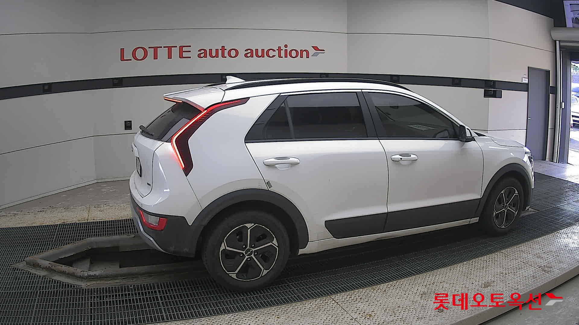 Kia Niro Hybrid id 3816432 из Кореи 18