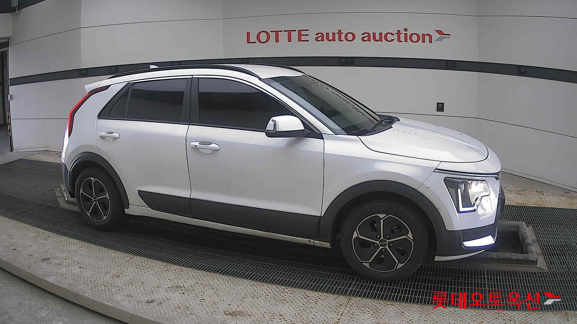 Kia Niro Hybrid id 3822965 из Кореи 17