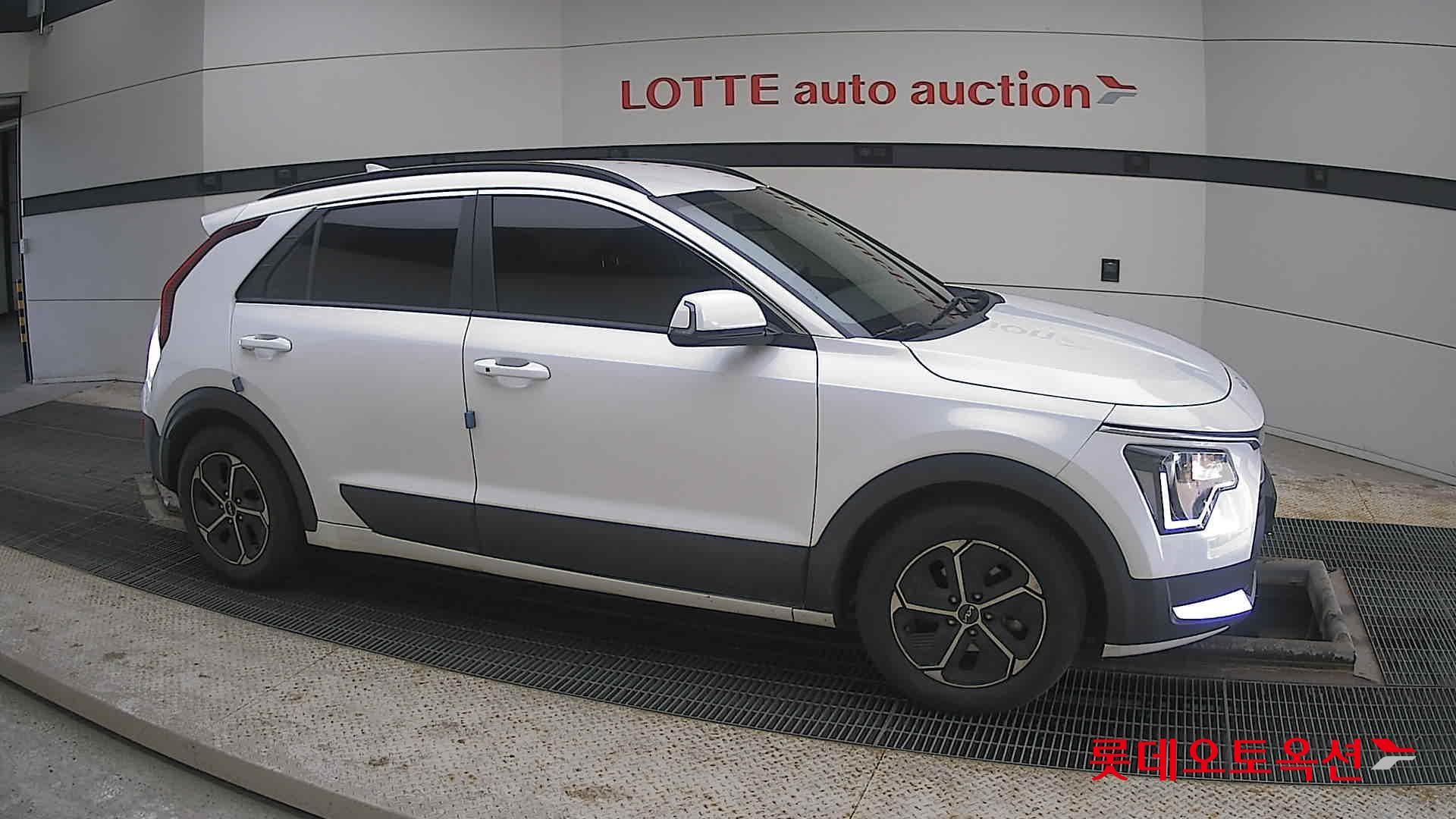 Kia Niro Hybrid id 3816452 из Кореи 17
