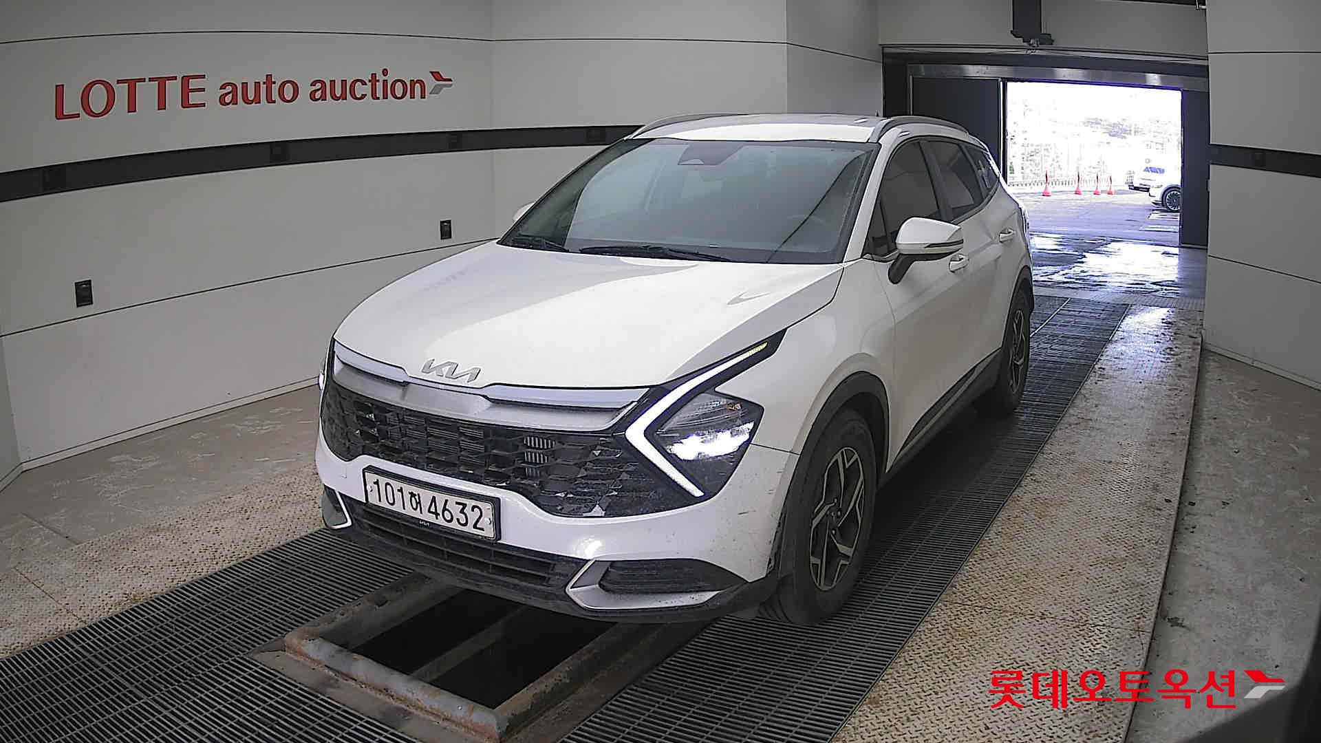 Kia Sportage 2022 Белый из Кореи