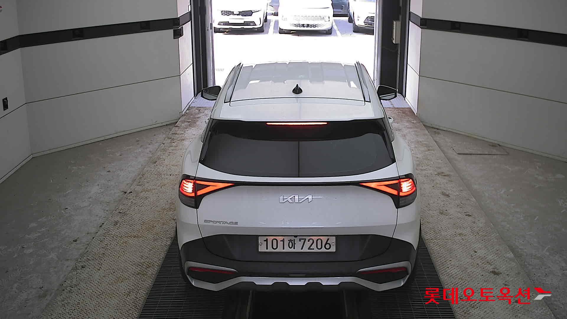 Kia Sportage 2022 Белый из Кореи, фото 5