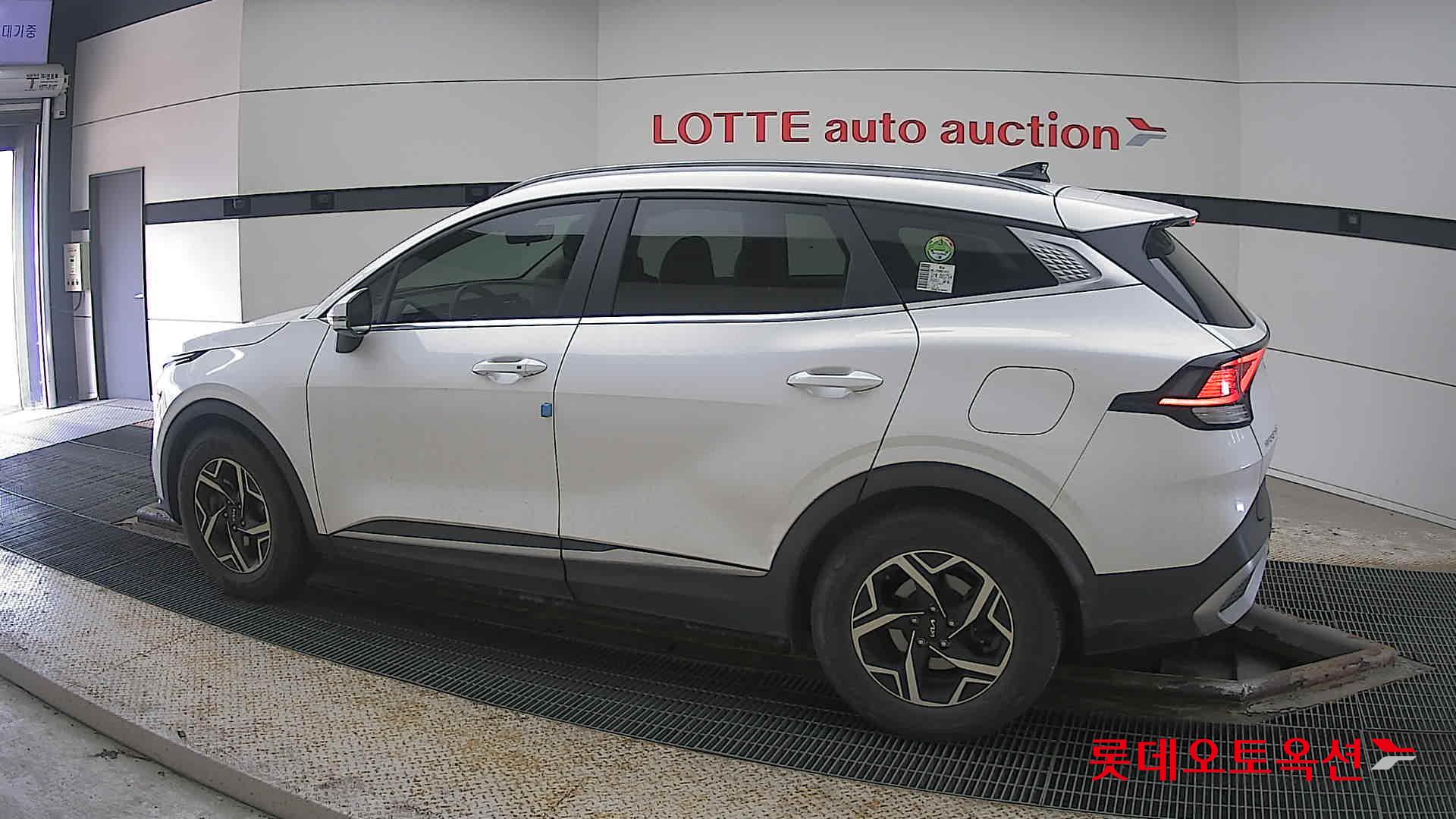 Kia Sportage id 3822914 из Кореи 11