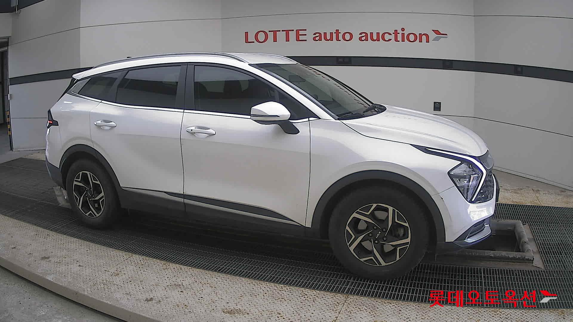 Kia Sportage id 3822914 из Кореи 17