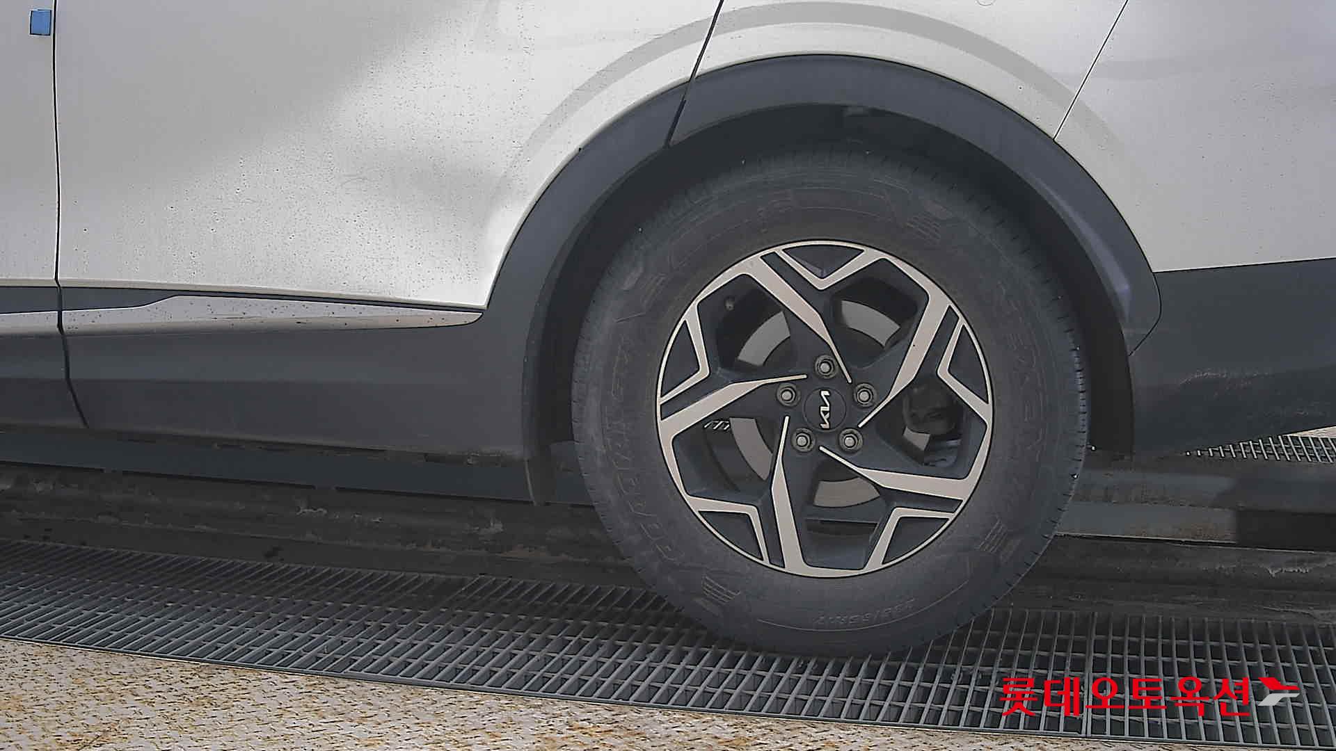 Kia Sportage id 3822914 из Кореи 22