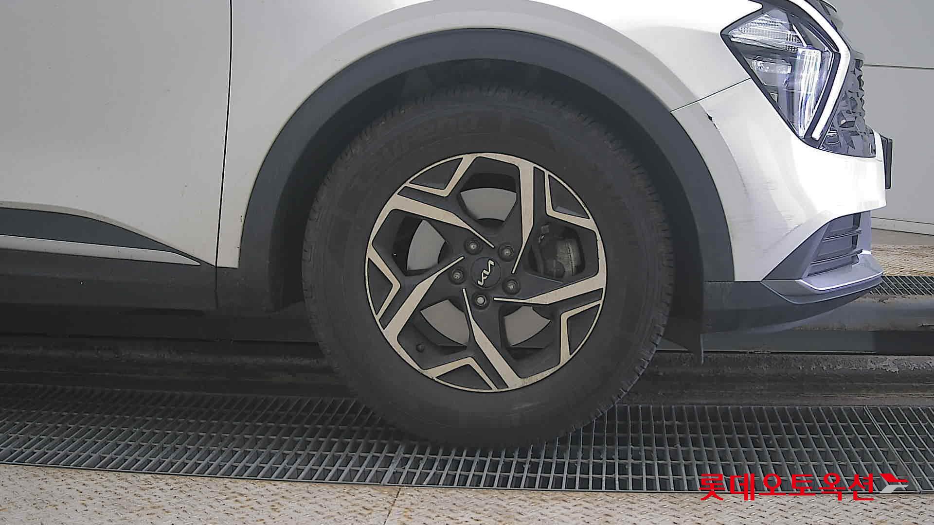 Kia Sportage id 3822914 из Кореи 23