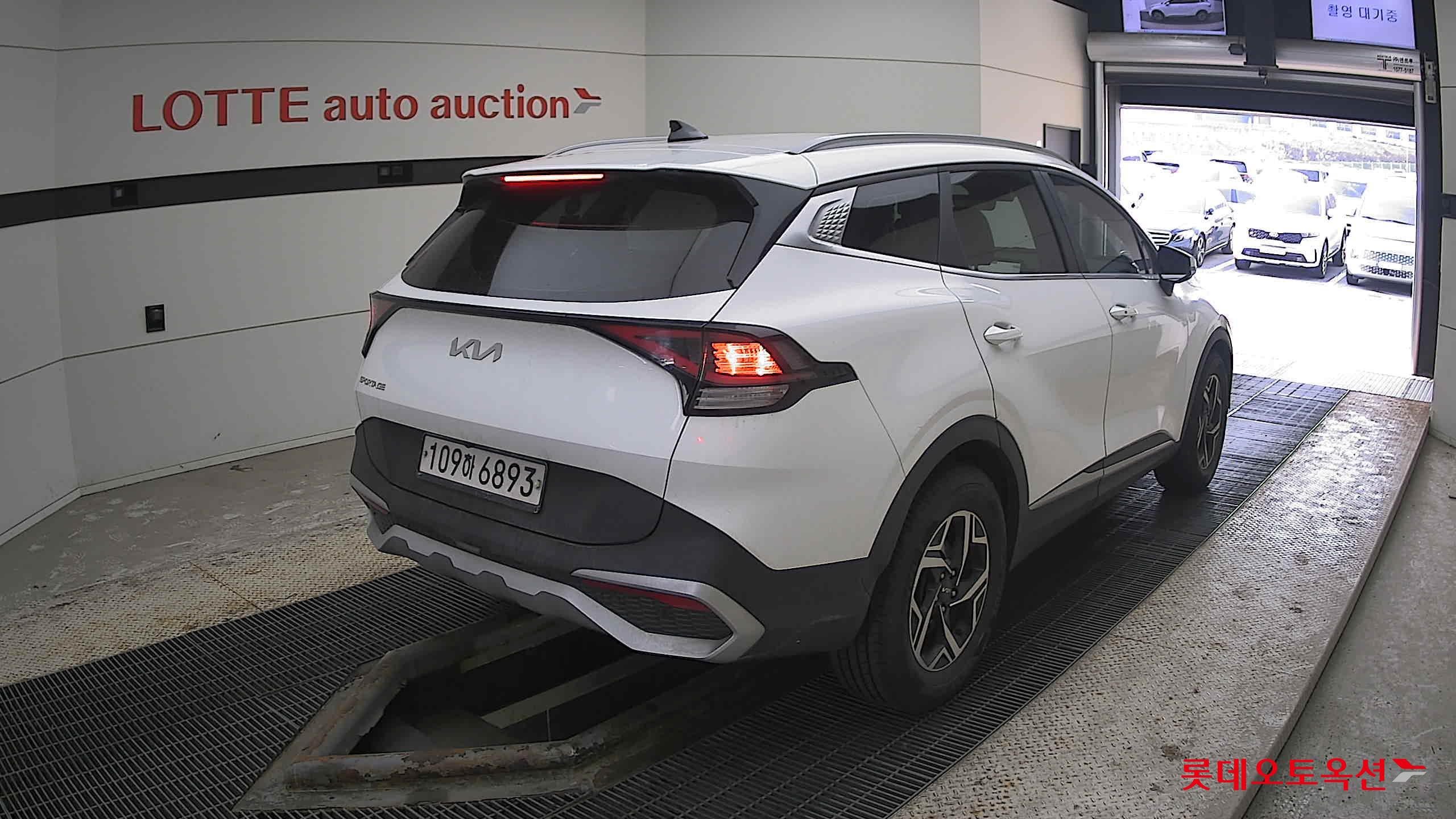 Kia Sportage 2022 Белый из Кореи, фото 4