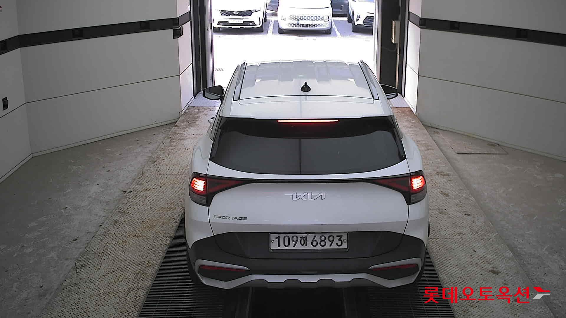 Kia Sportage 2022 Белый из Кореи, фото 5