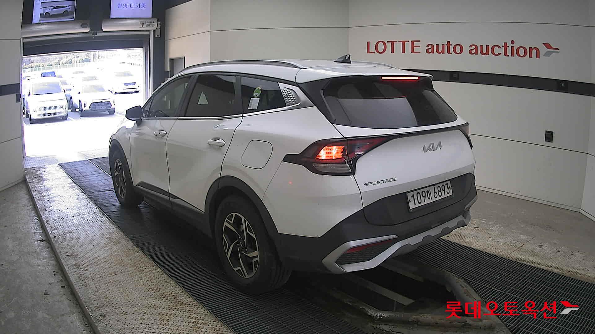 Kia Sportage 2022 Белый из Кореи, фото 6