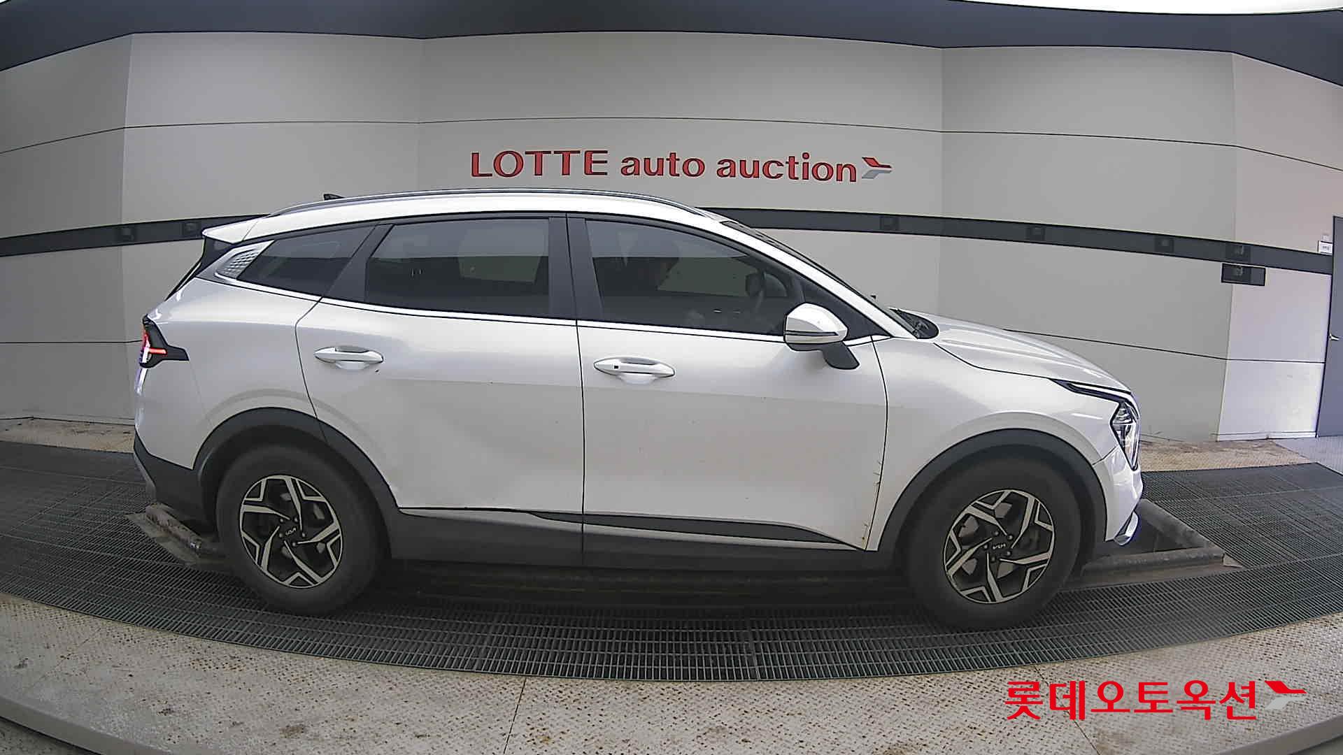Kia Sportage 2022 Белый из Кореи, фото 3