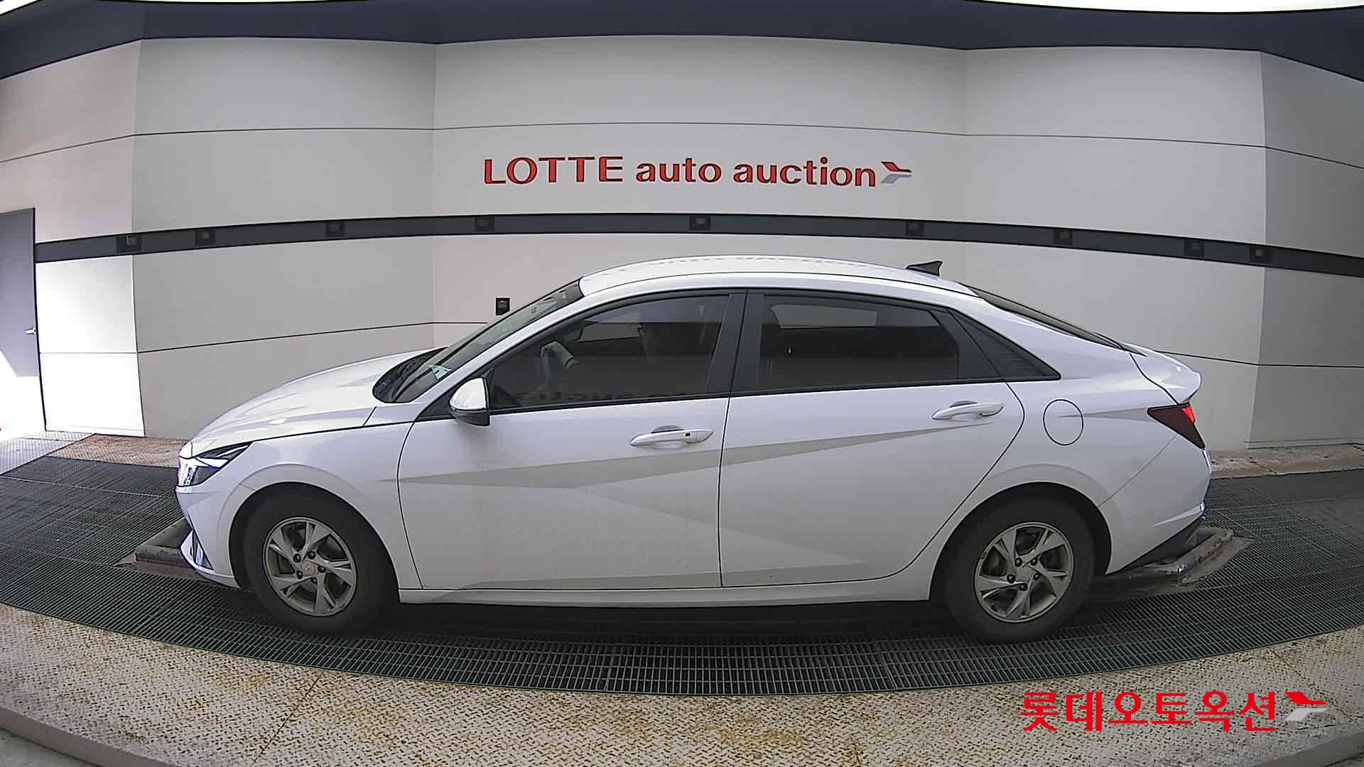 Hyundai Avante id 3816337 из Кореи 7