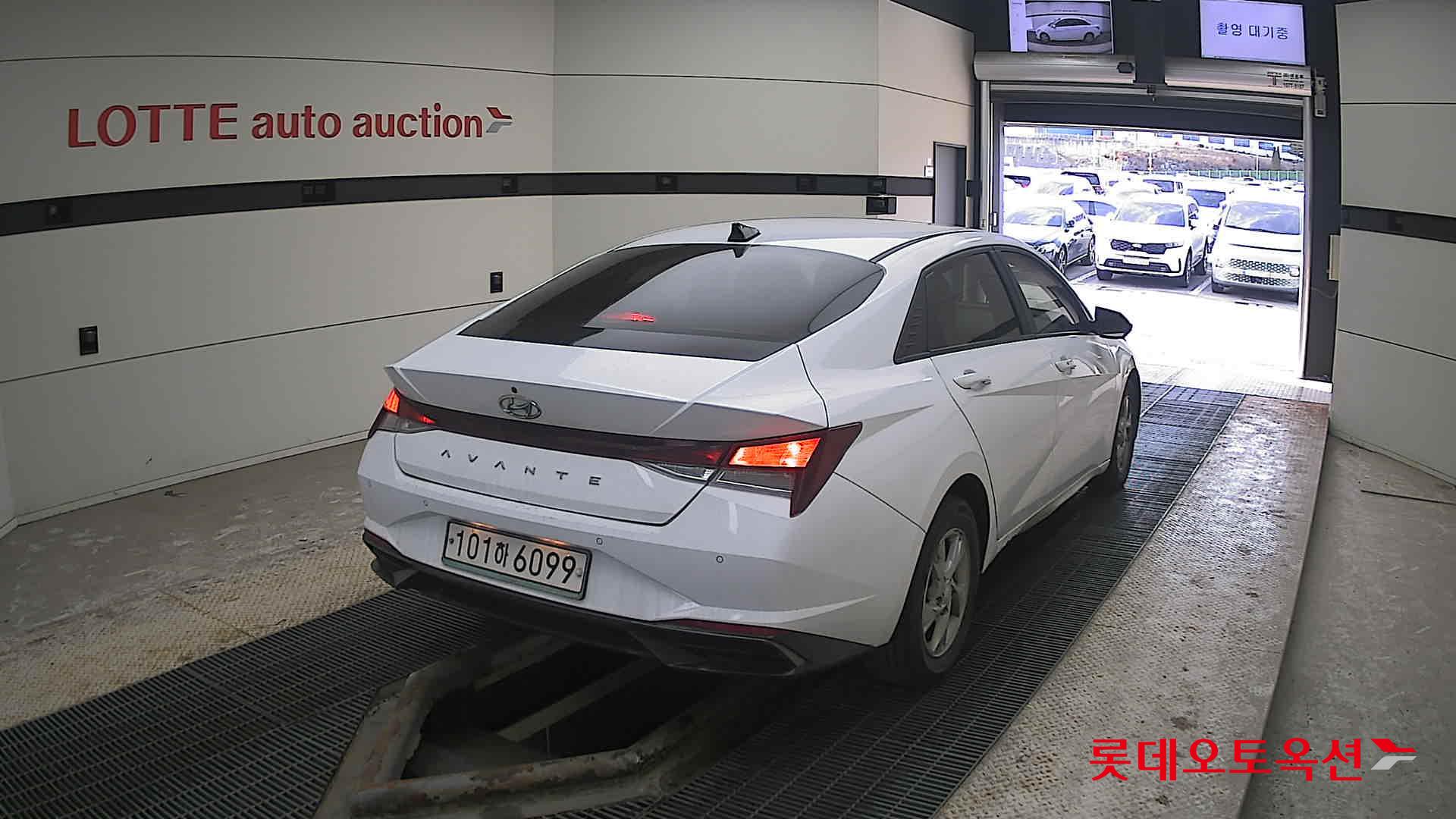 Hyundai Avante id 3816337 из Кореи 20