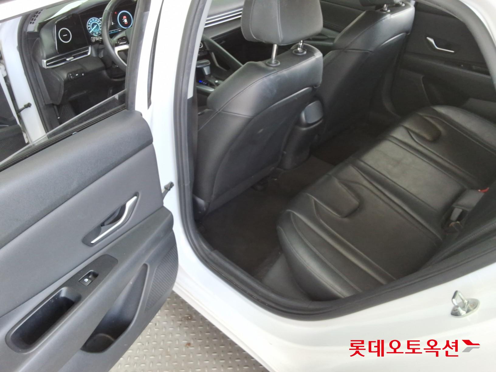 Hyundai Avante id 3816337 из Кореи 37