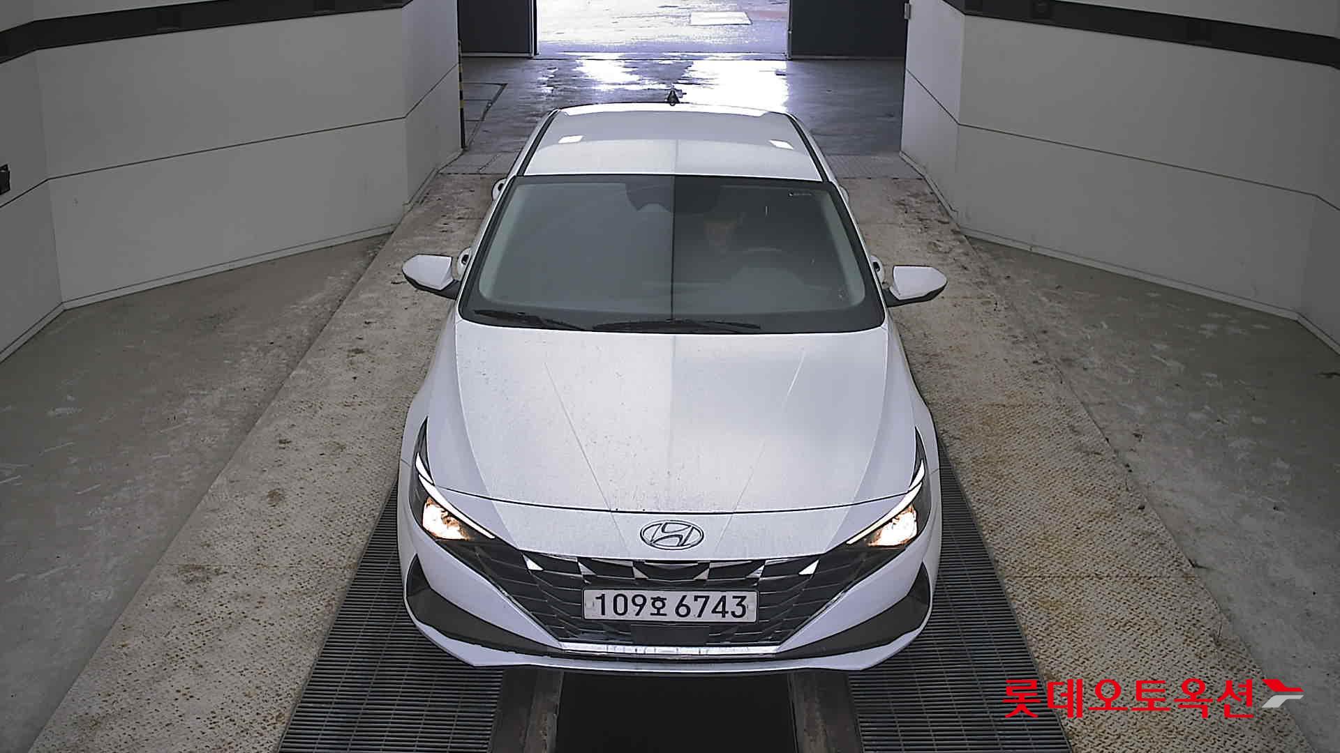 Hyundai Avante id 3822822 из Кореи 8