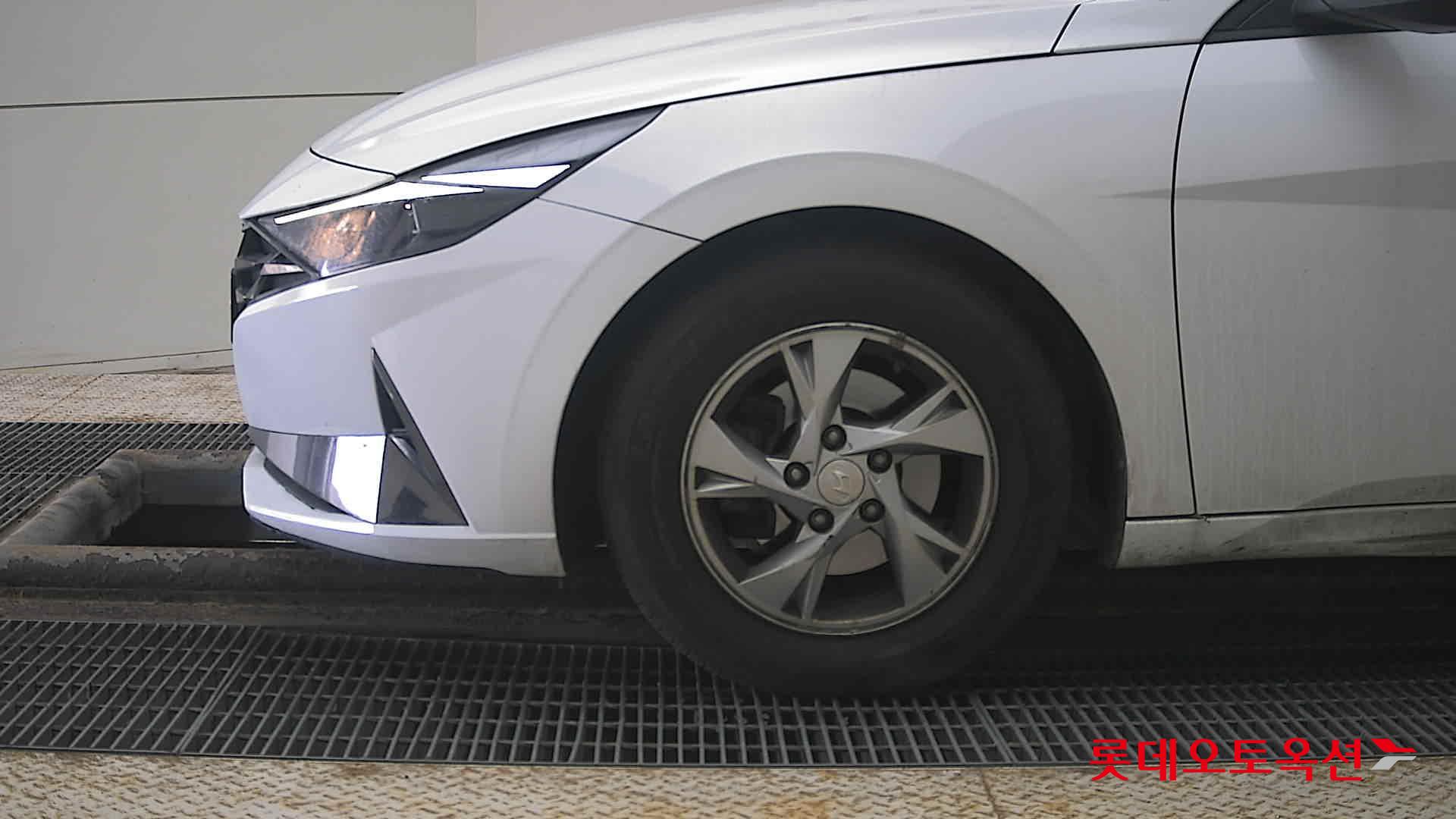 Hyundai Avante id 3822822 из Кореи 21