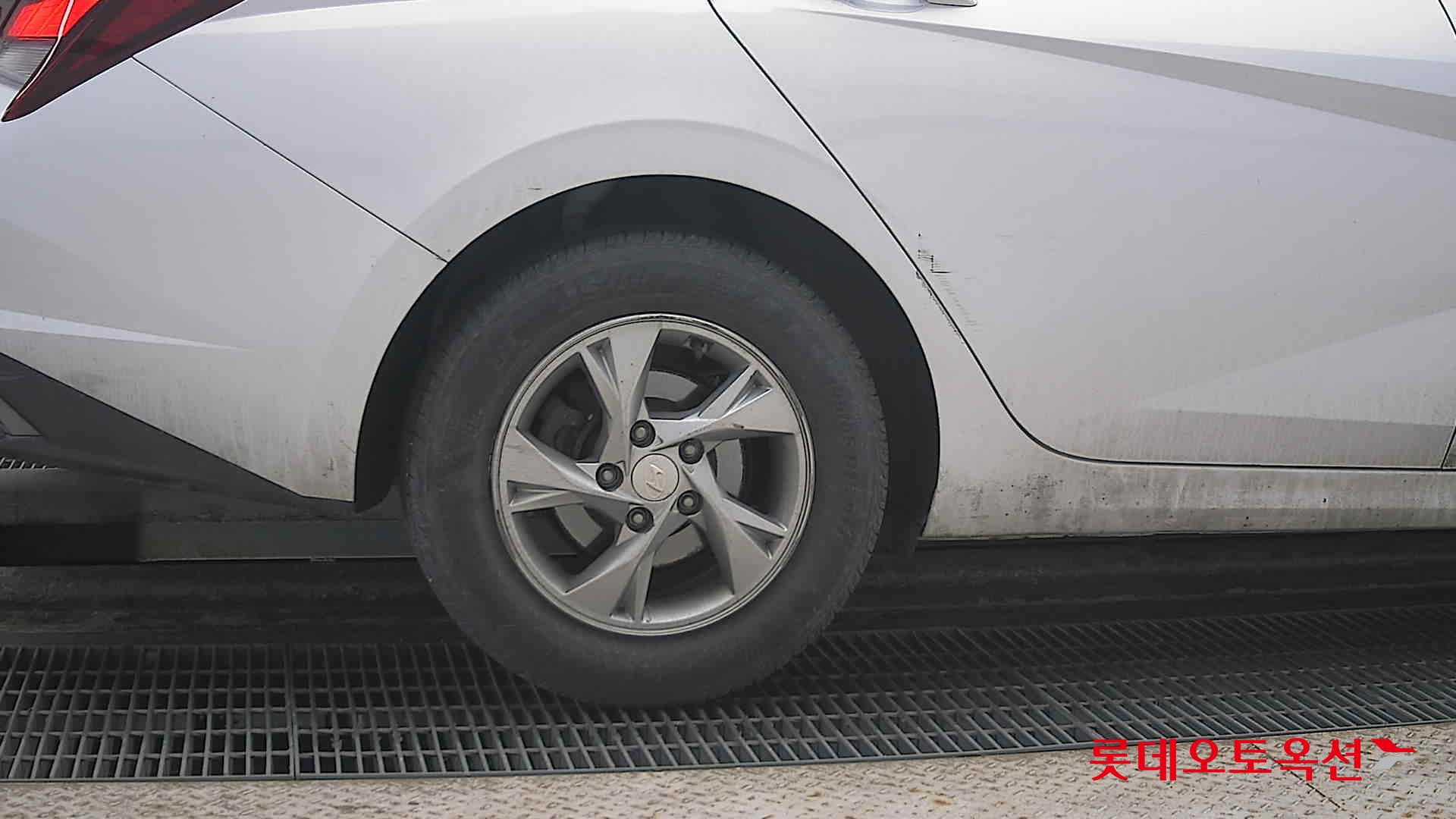 Hyundai Avante id 3822822 из Кореи 24