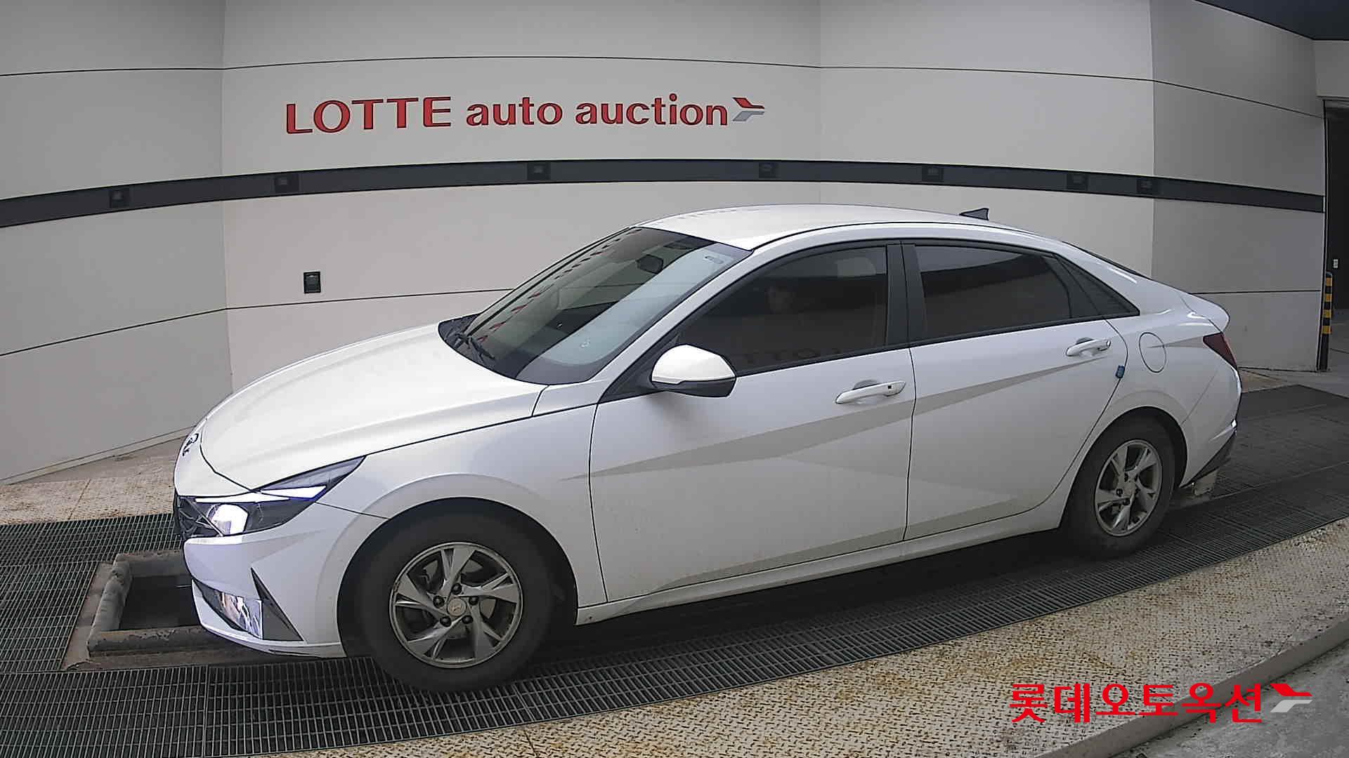 Hyundai Avante id 3822895 из Кореи 12