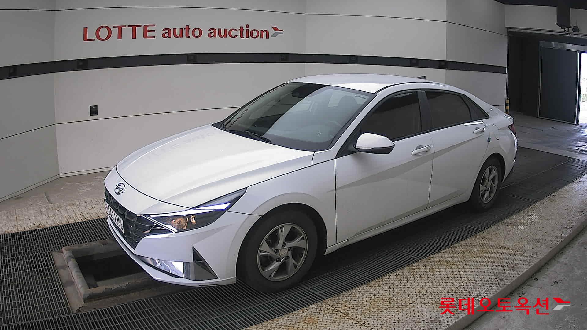 Hyundai Avante id 3822895 из Кореи 13