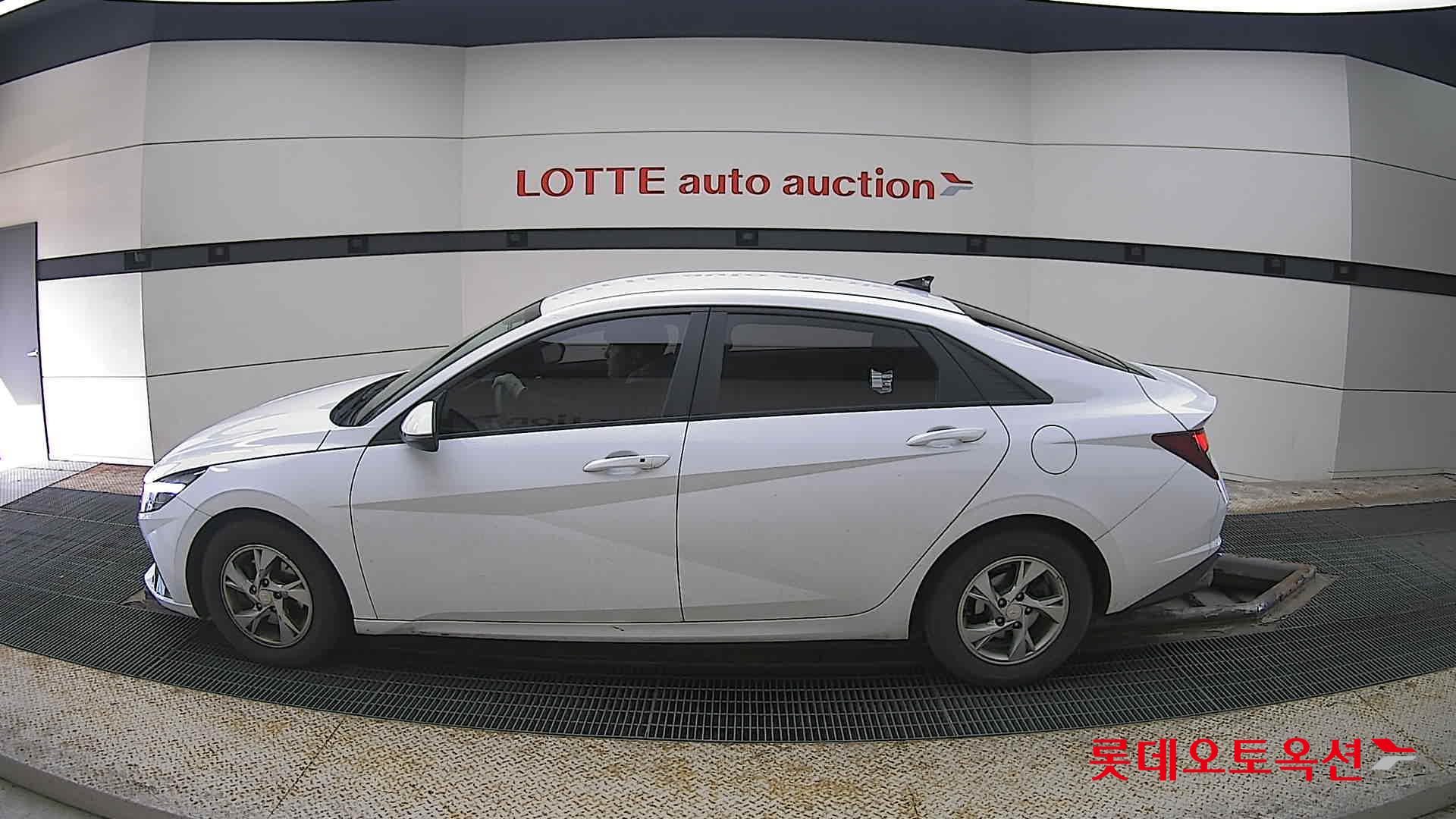 Hyundai Avante id 3816349 из Кореи 7