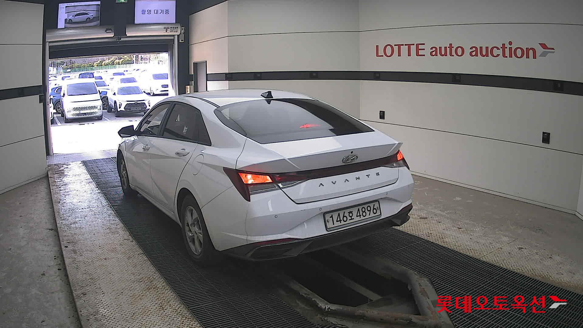 Hyundai Avante id 3816349 из Кореи 9